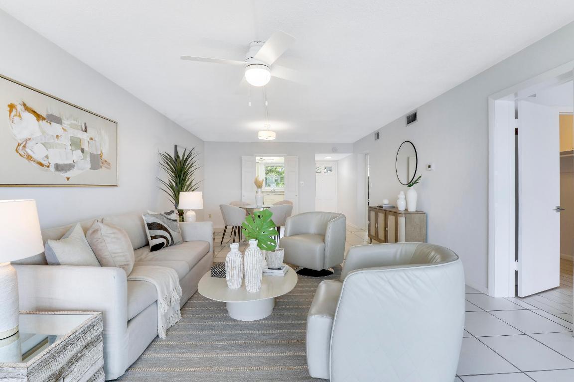 52 Yacht Club Drive 203