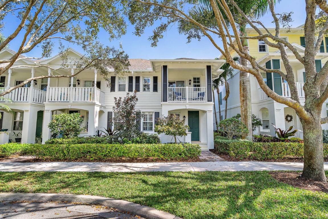 3239 E Community Drive