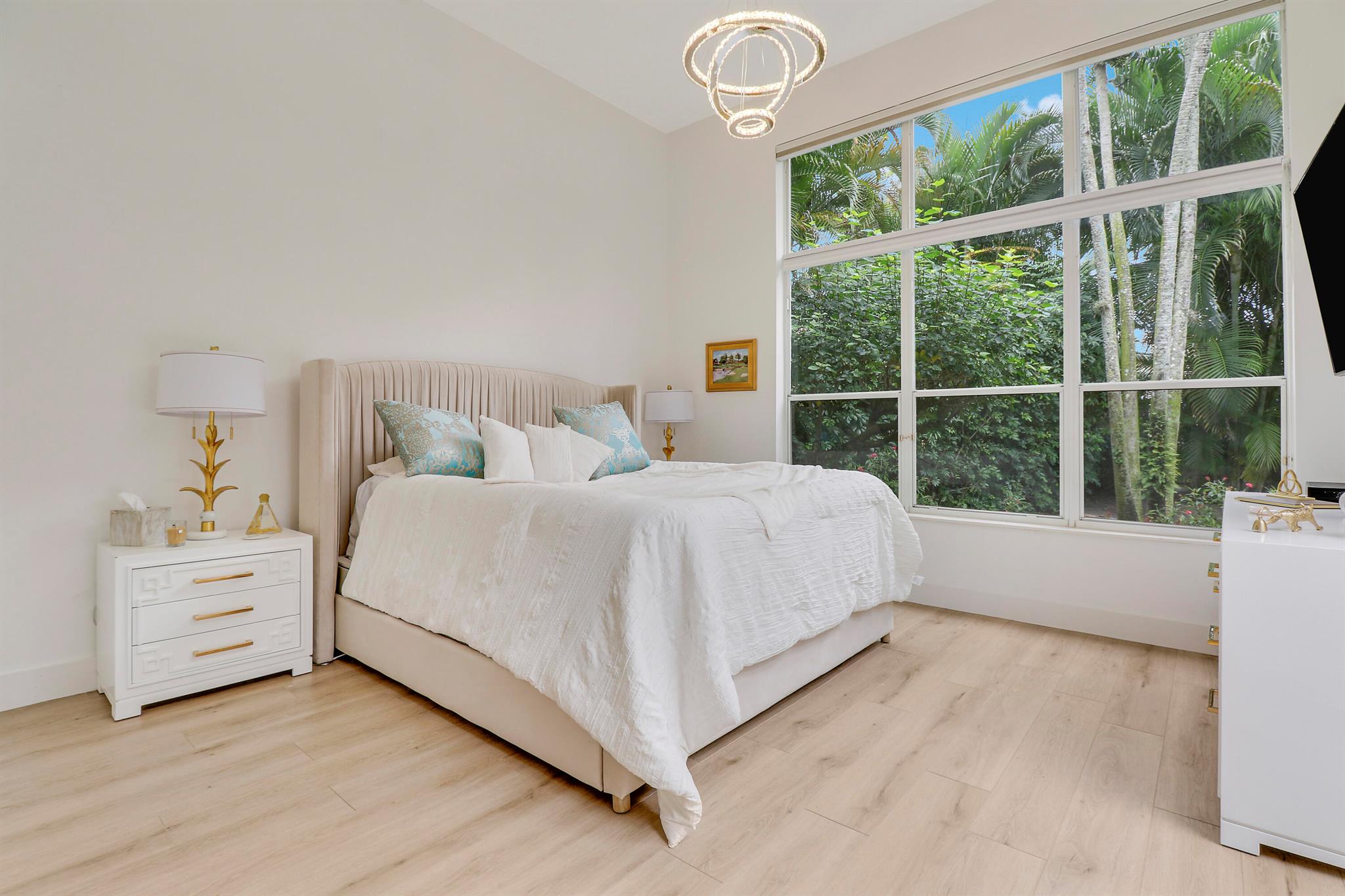 117 Sunset Bay Drive