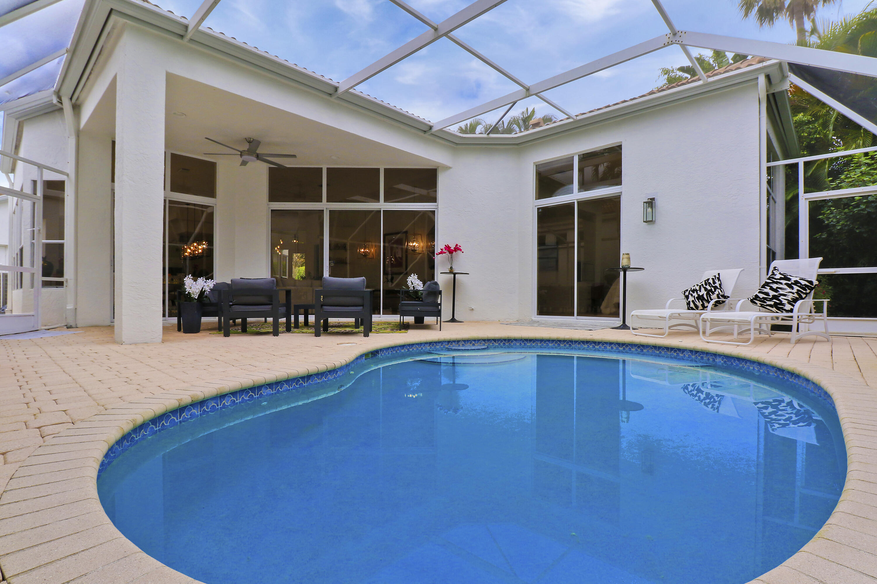 117 Sunset Bay Drive