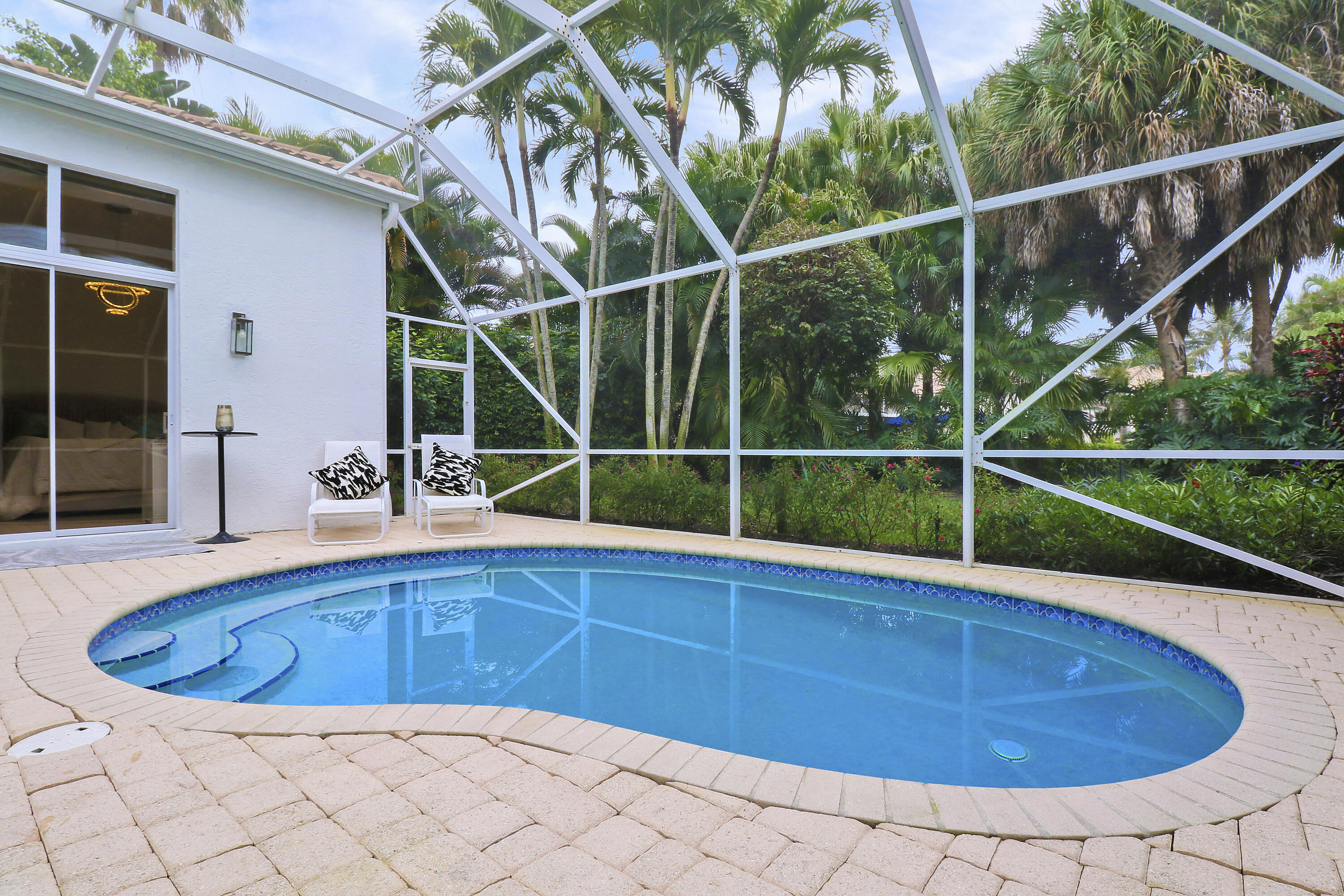 117 Sunset Bay Drive