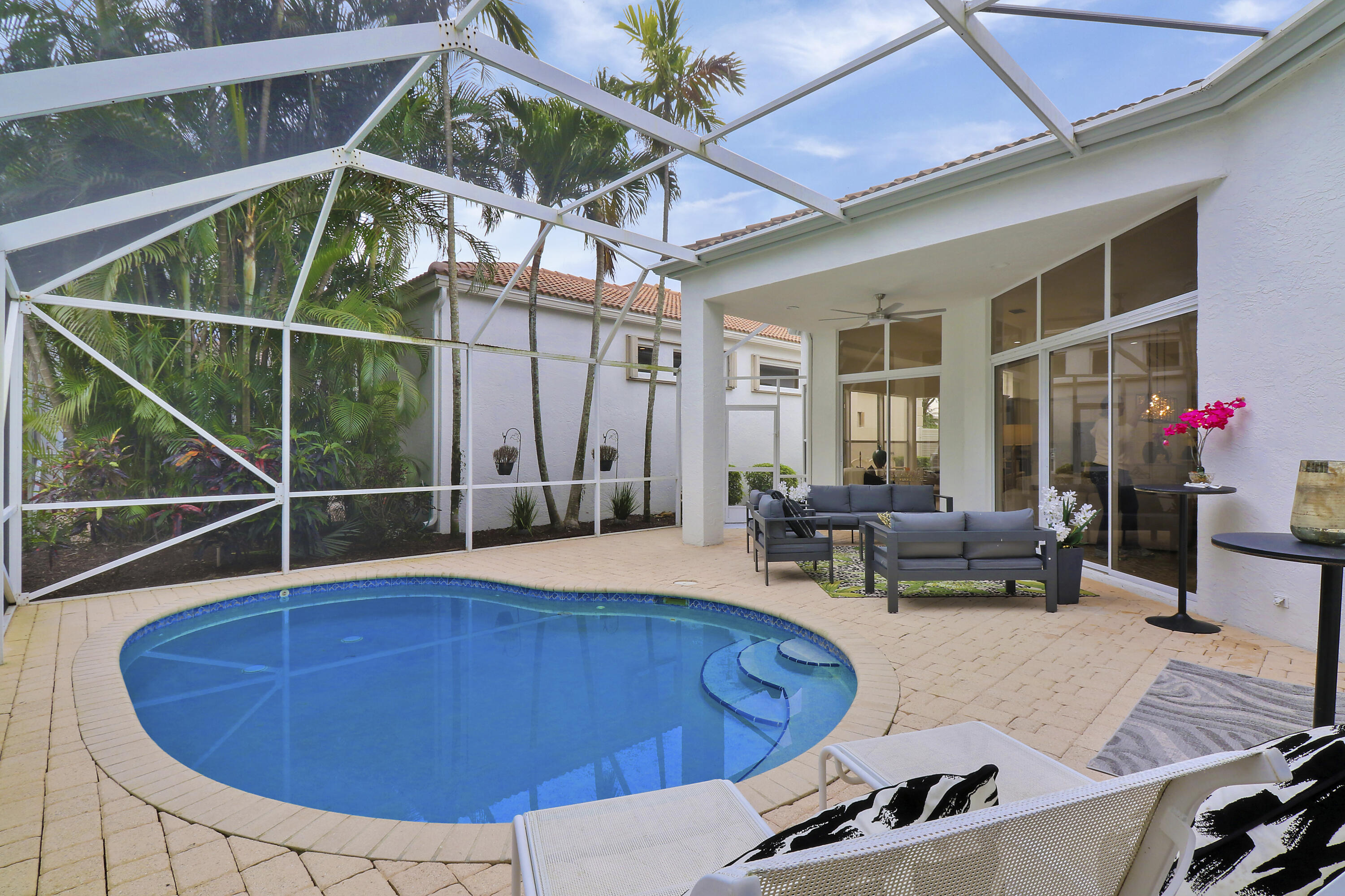 117 Sunset Bay Drive