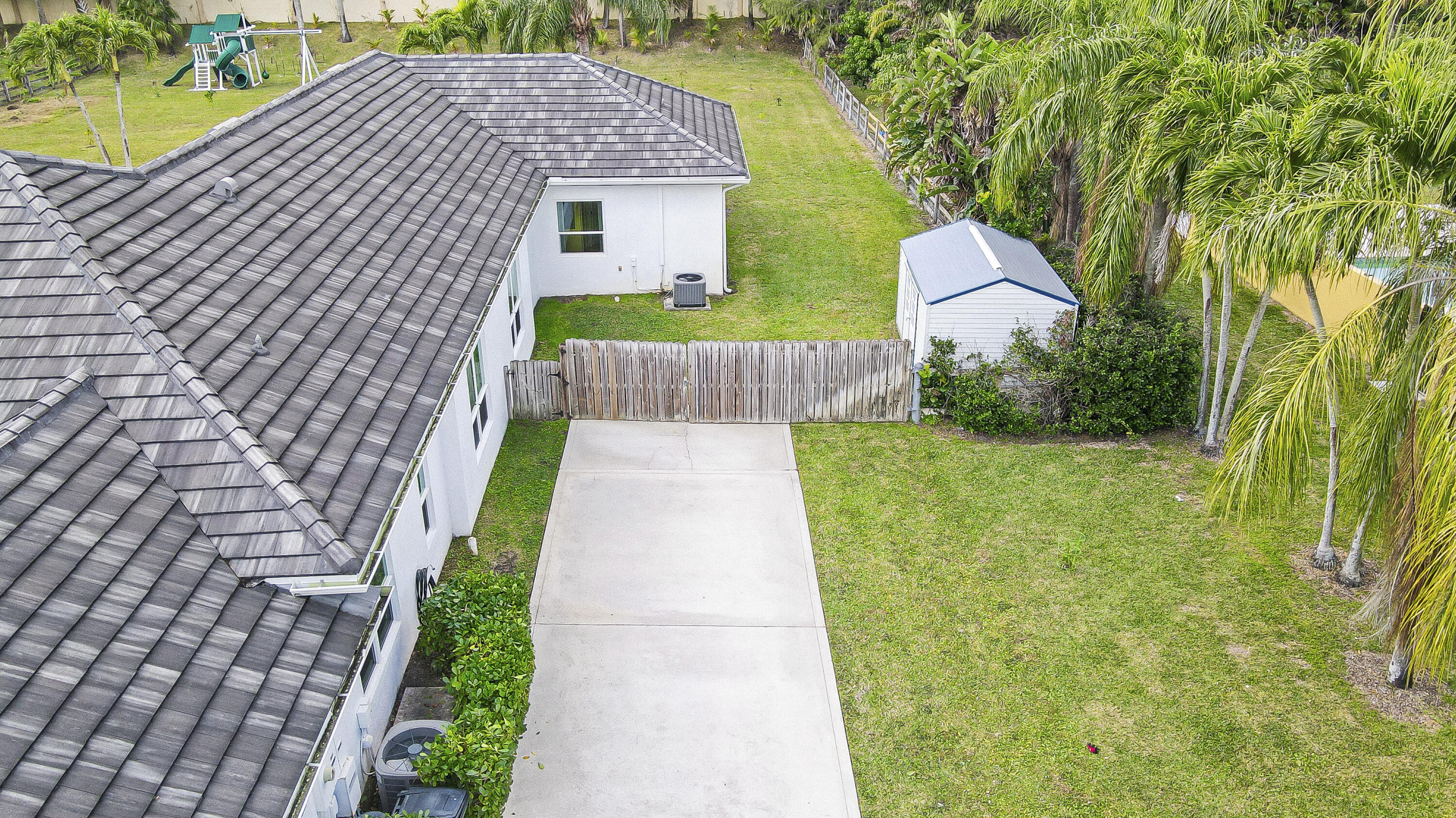 8369 Man O War Road