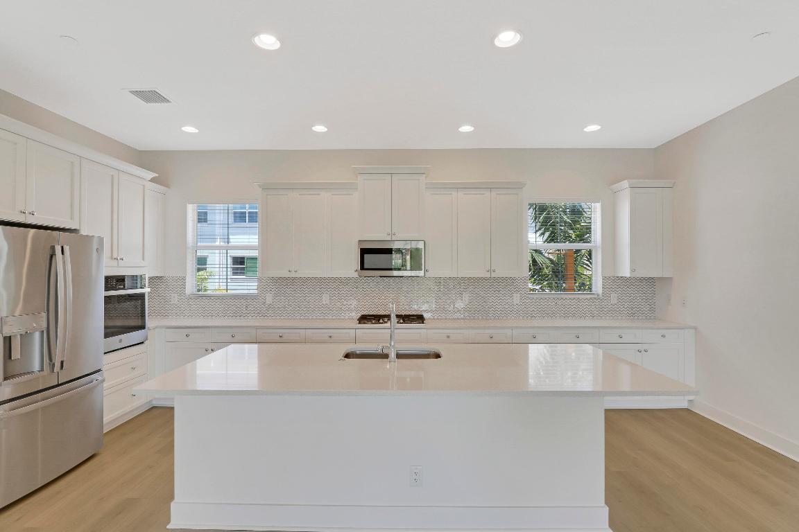 5143 Beckman Terrace