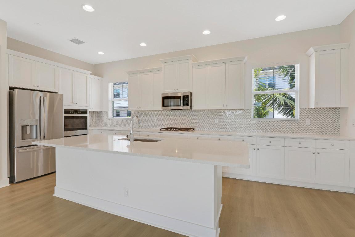 5143 Beckman Terrace