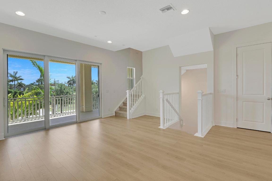 5143 Beckman Terrace