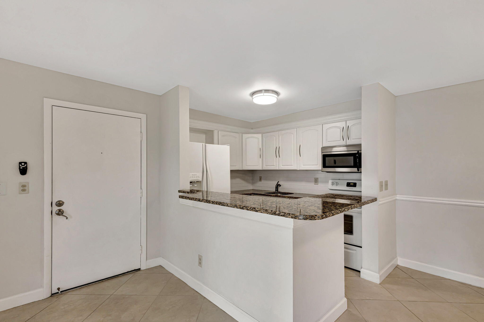 1107 Duncan Circle 102