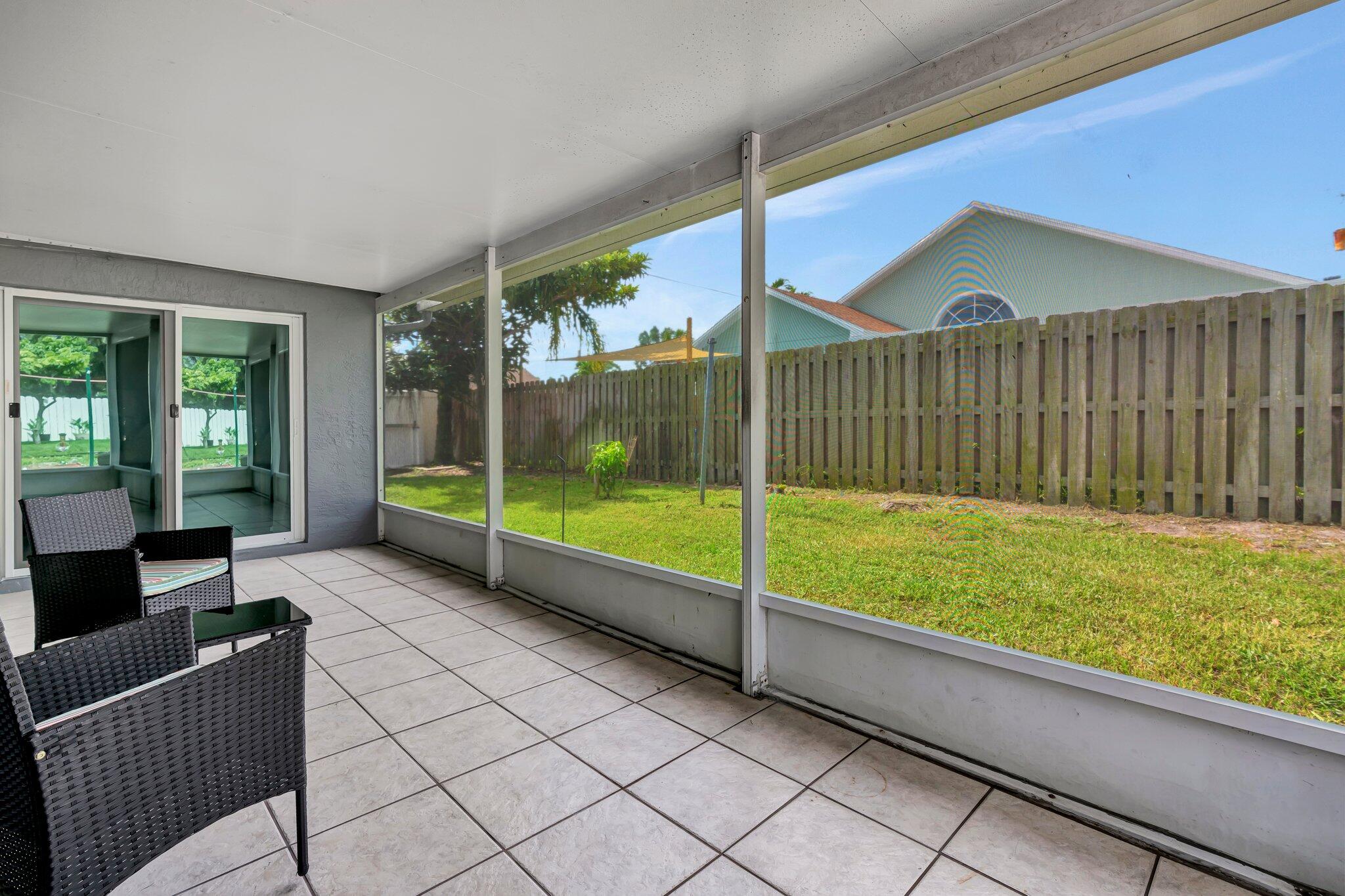 6190 Lauderdale Street