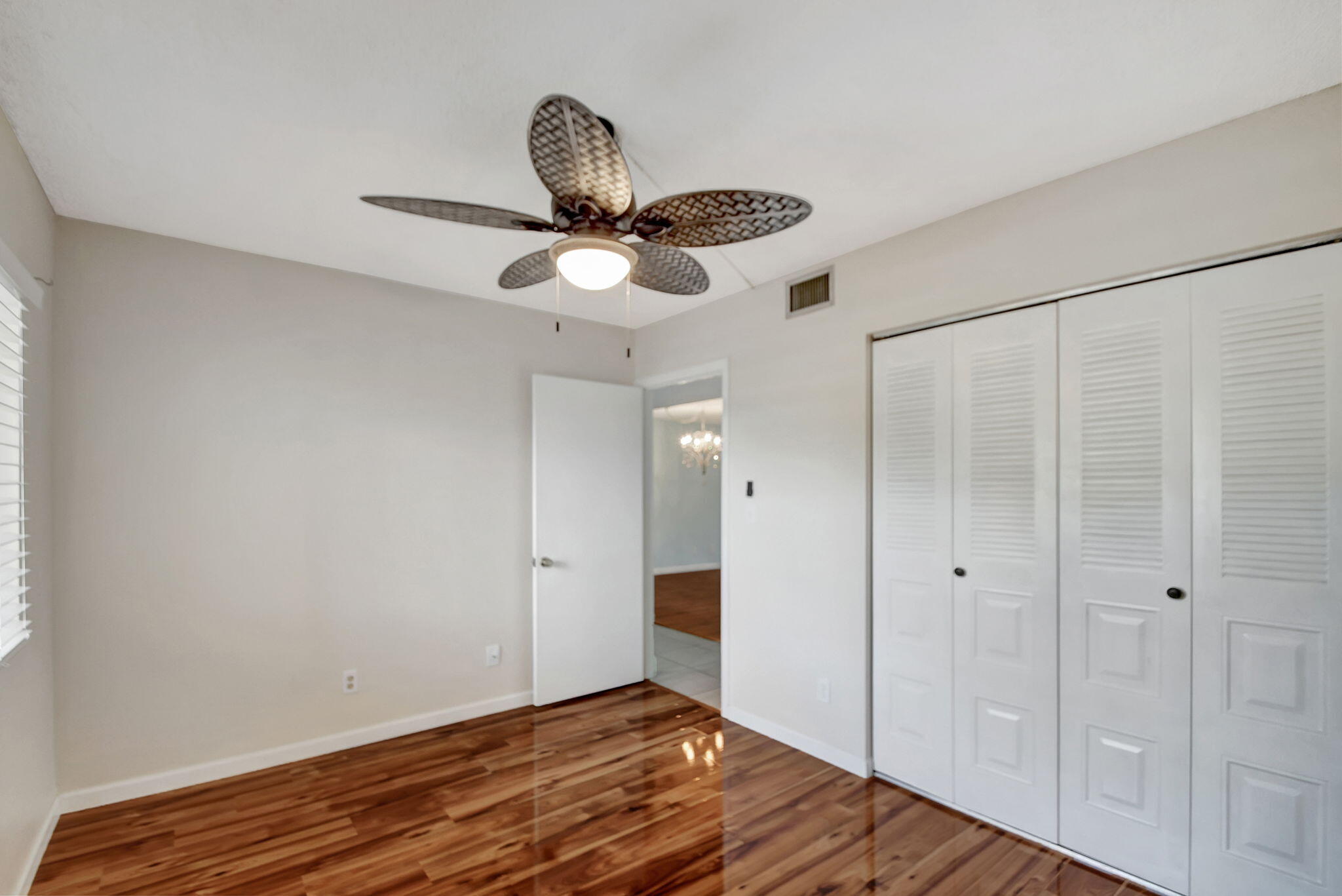 3178 Via Poinciana 208