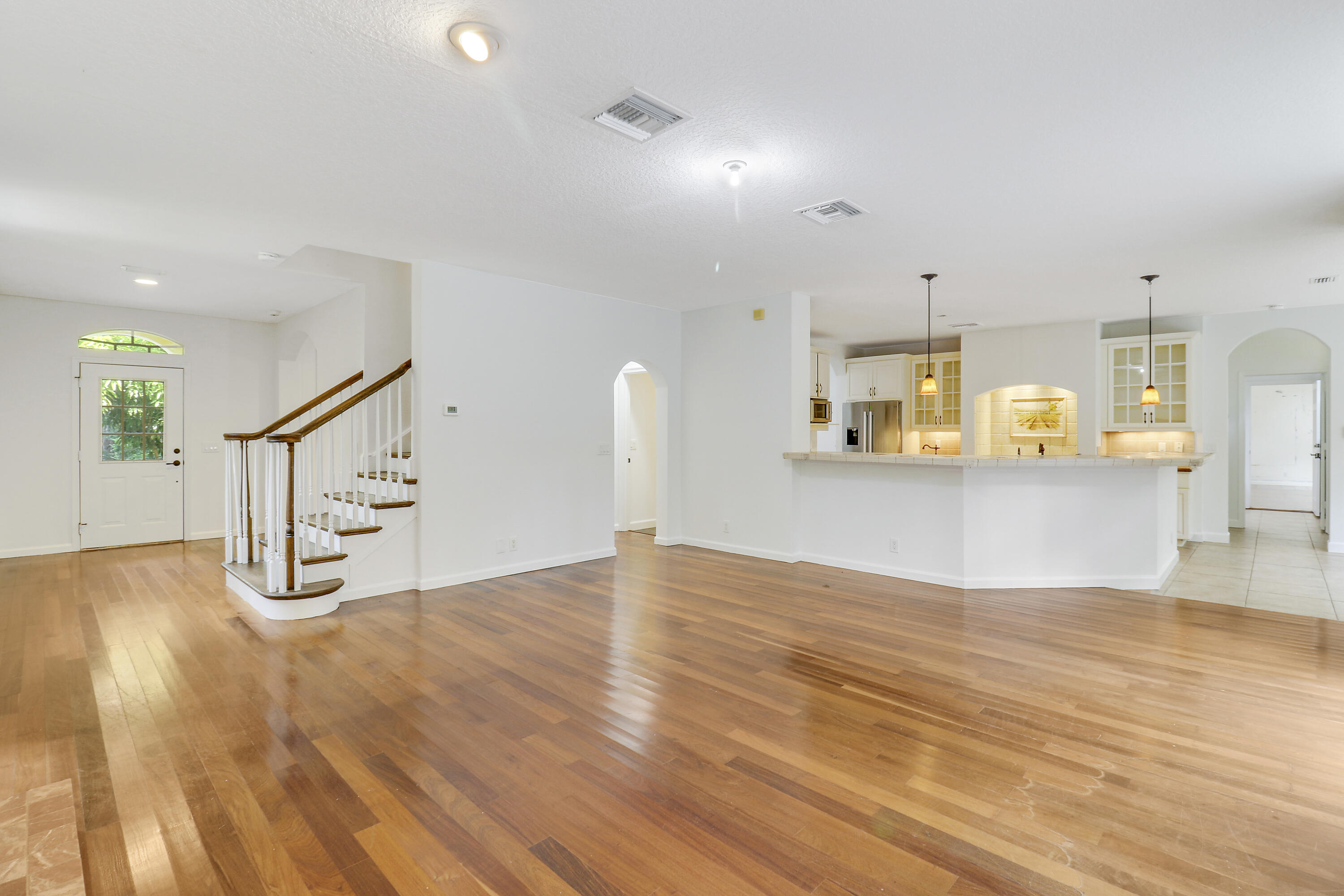 8259 154th Court N