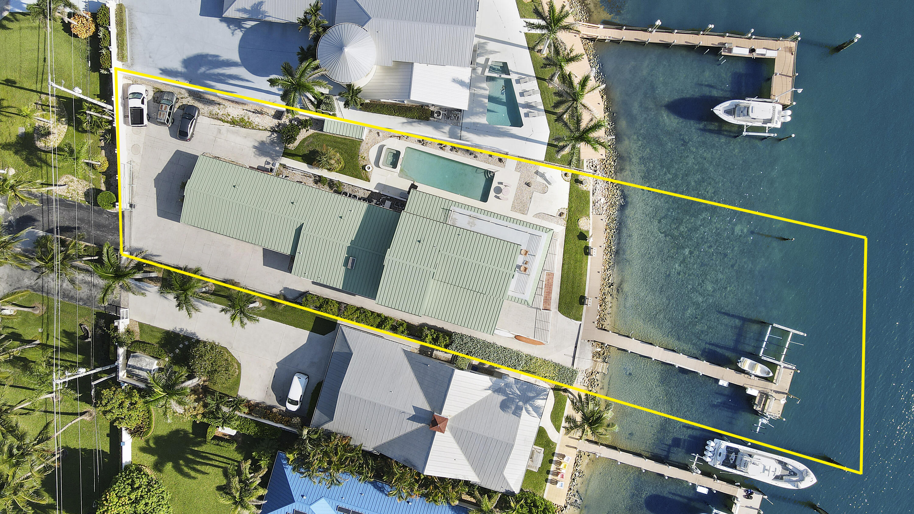 18311 SE Federal Highway