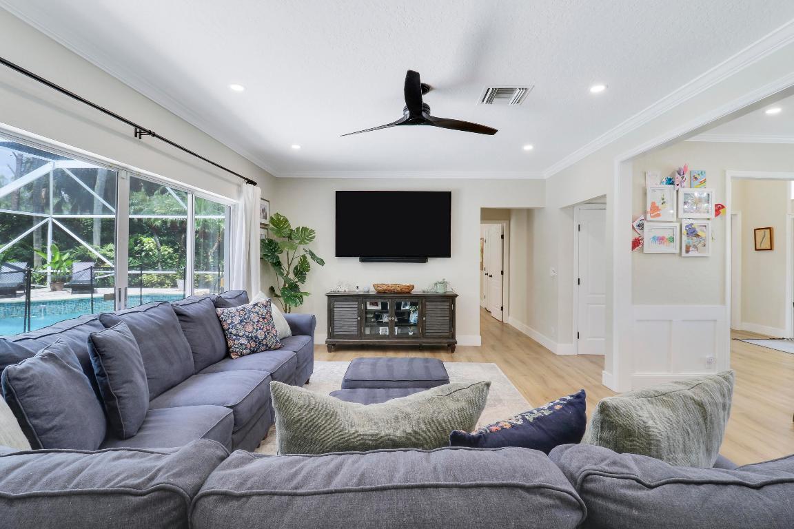 12791 Marsh Pointe Way