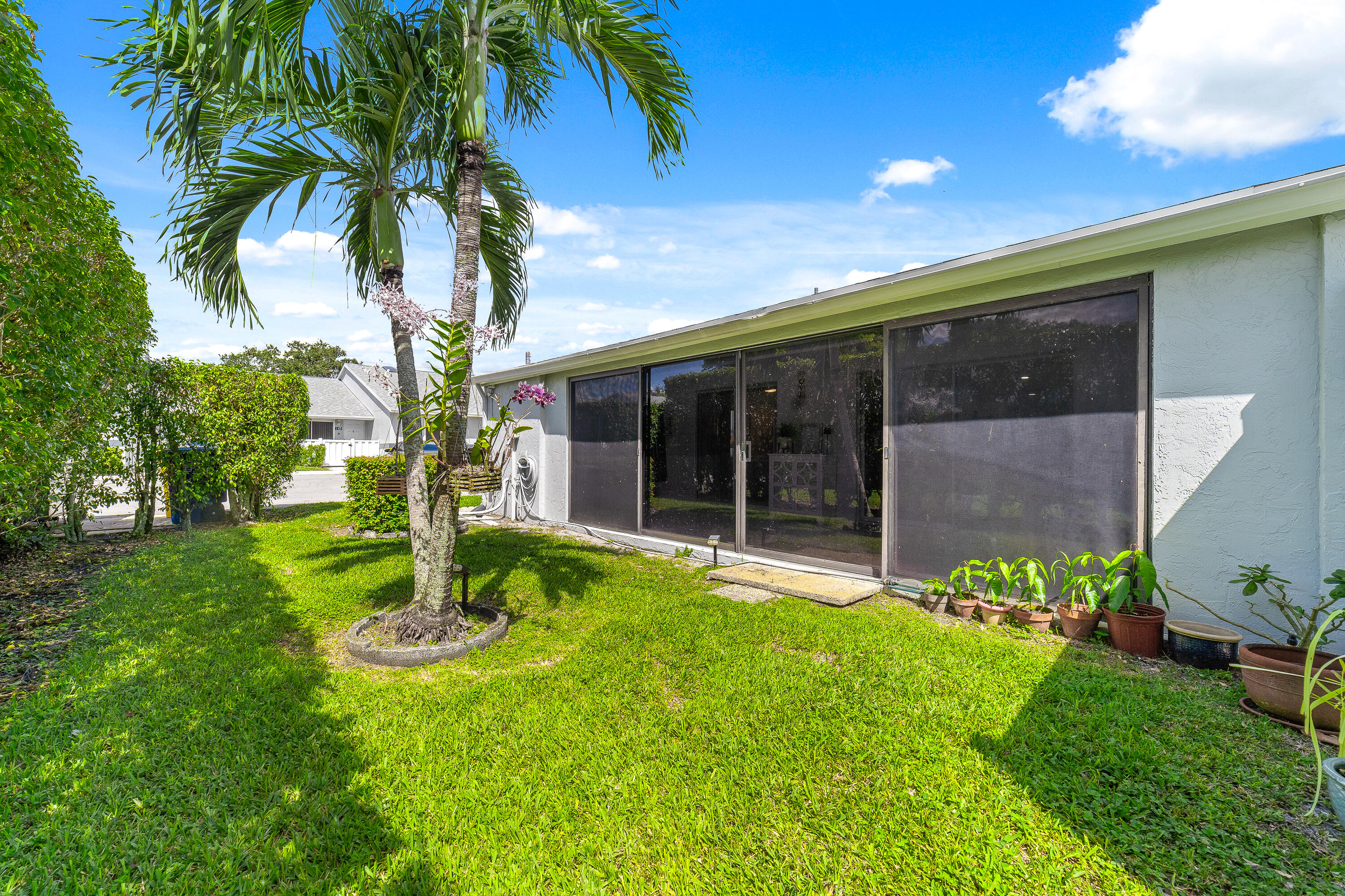 2641 Gately Drive W 2304