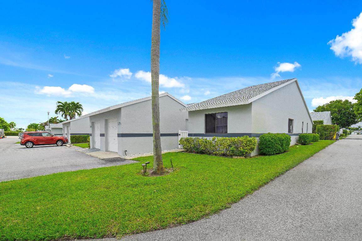 2641 Gately Drive W 2304