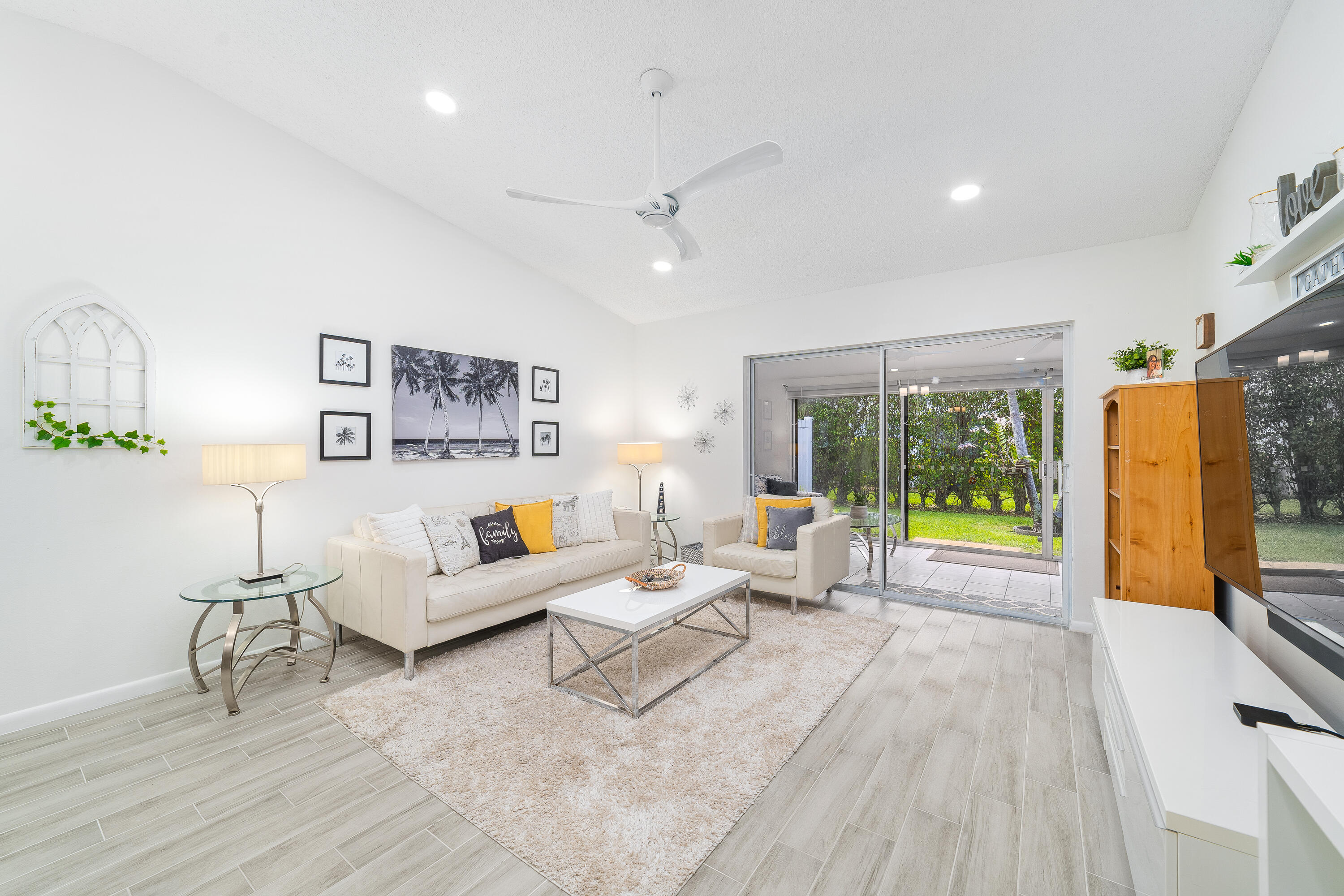 2641 Gately Drive W 2304