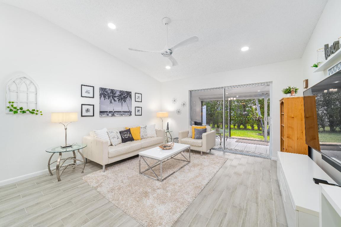 2641 Gately Drive W 2304