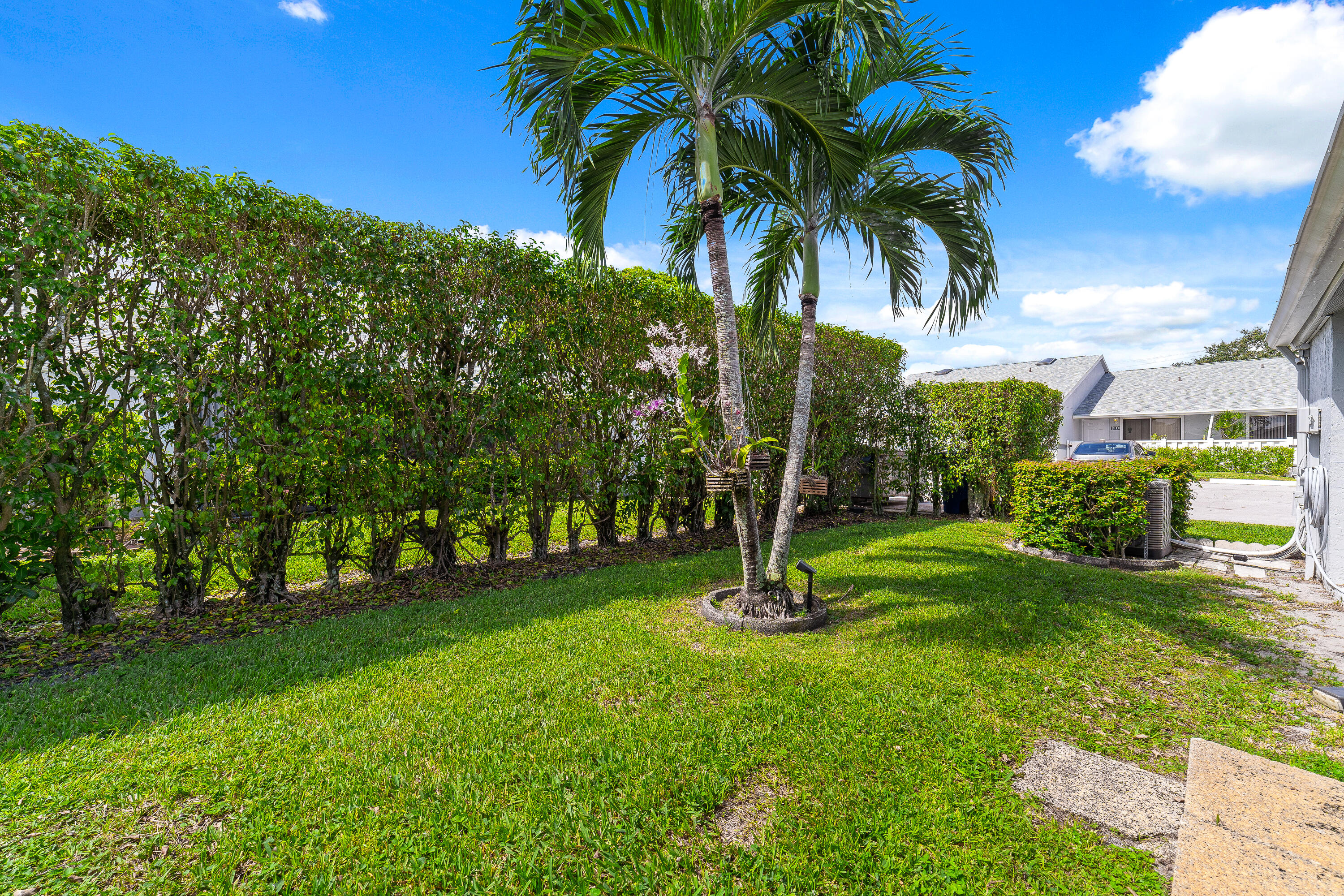 2641 Gately Drive W 2304