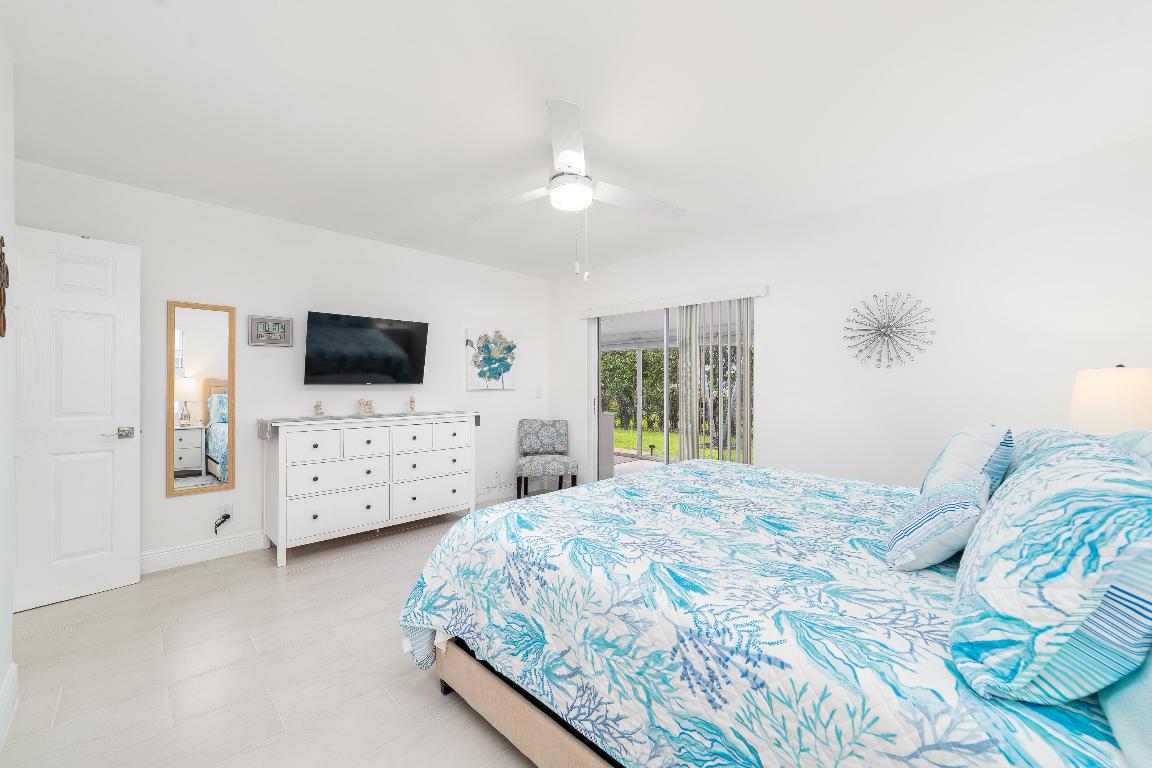 2641 Gately Drive W 2304