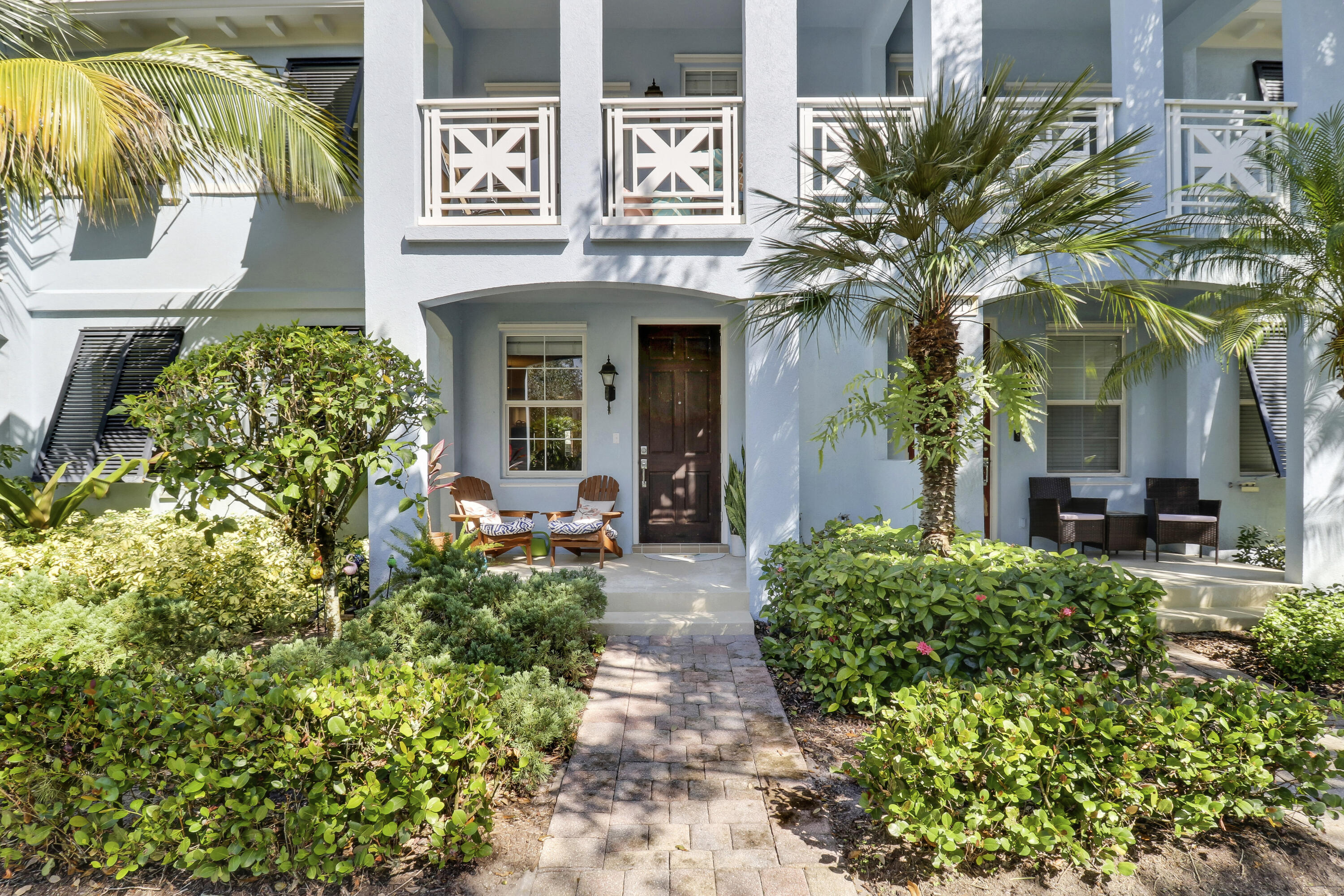 3111 E Community Drive Dr