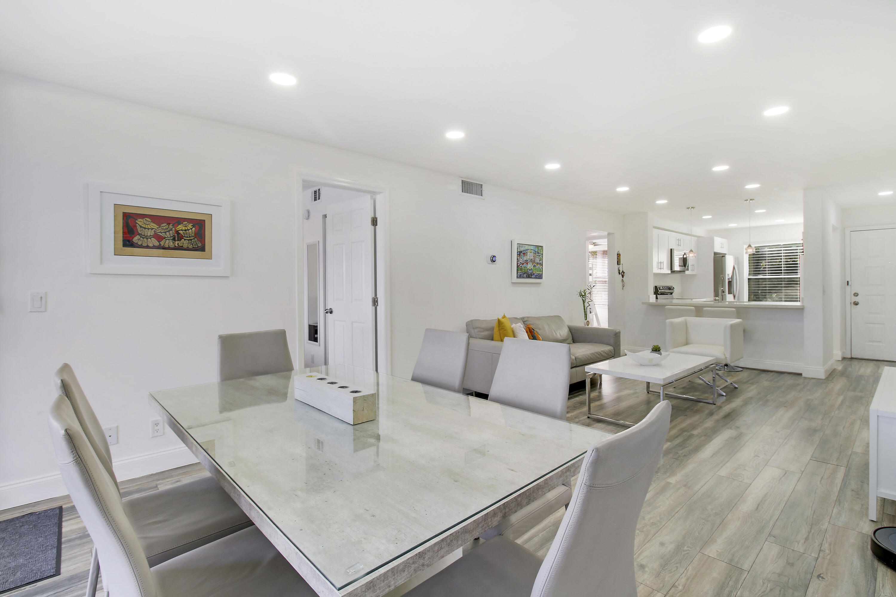 6928 Briarlake Circle 102