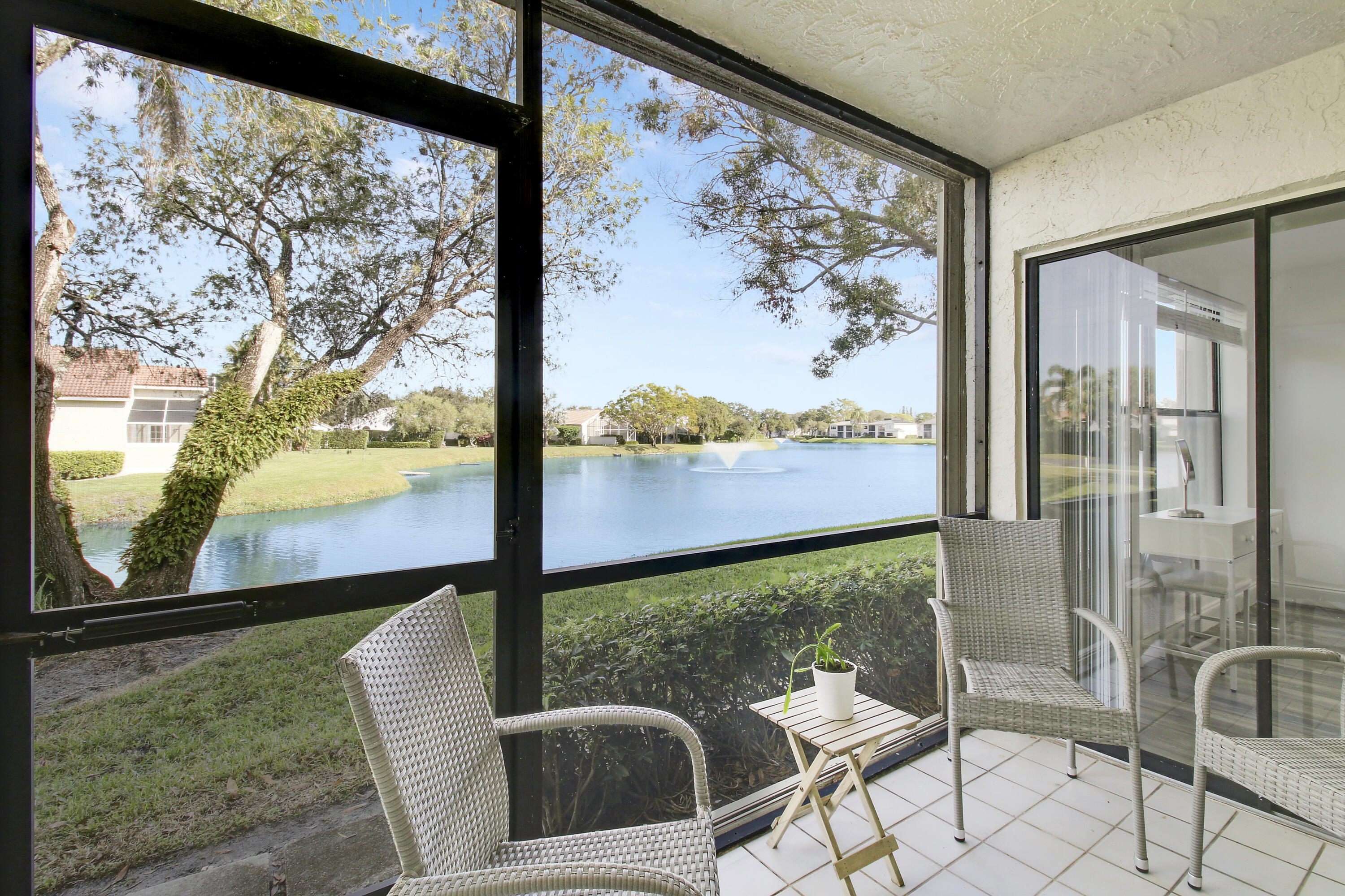6928 Briarlake Circle 102