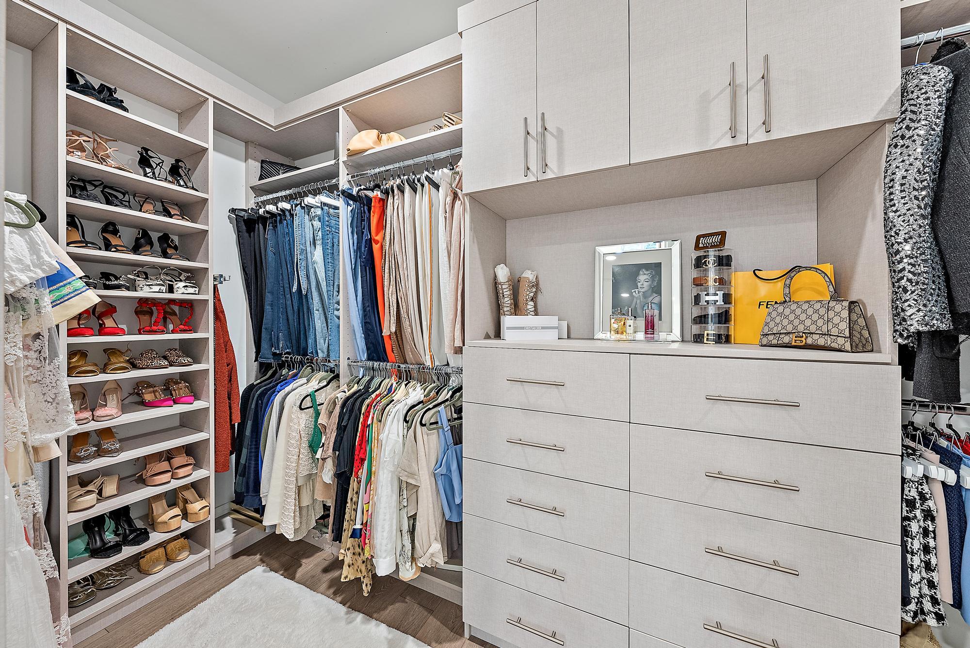 12143 Waterstone Circle