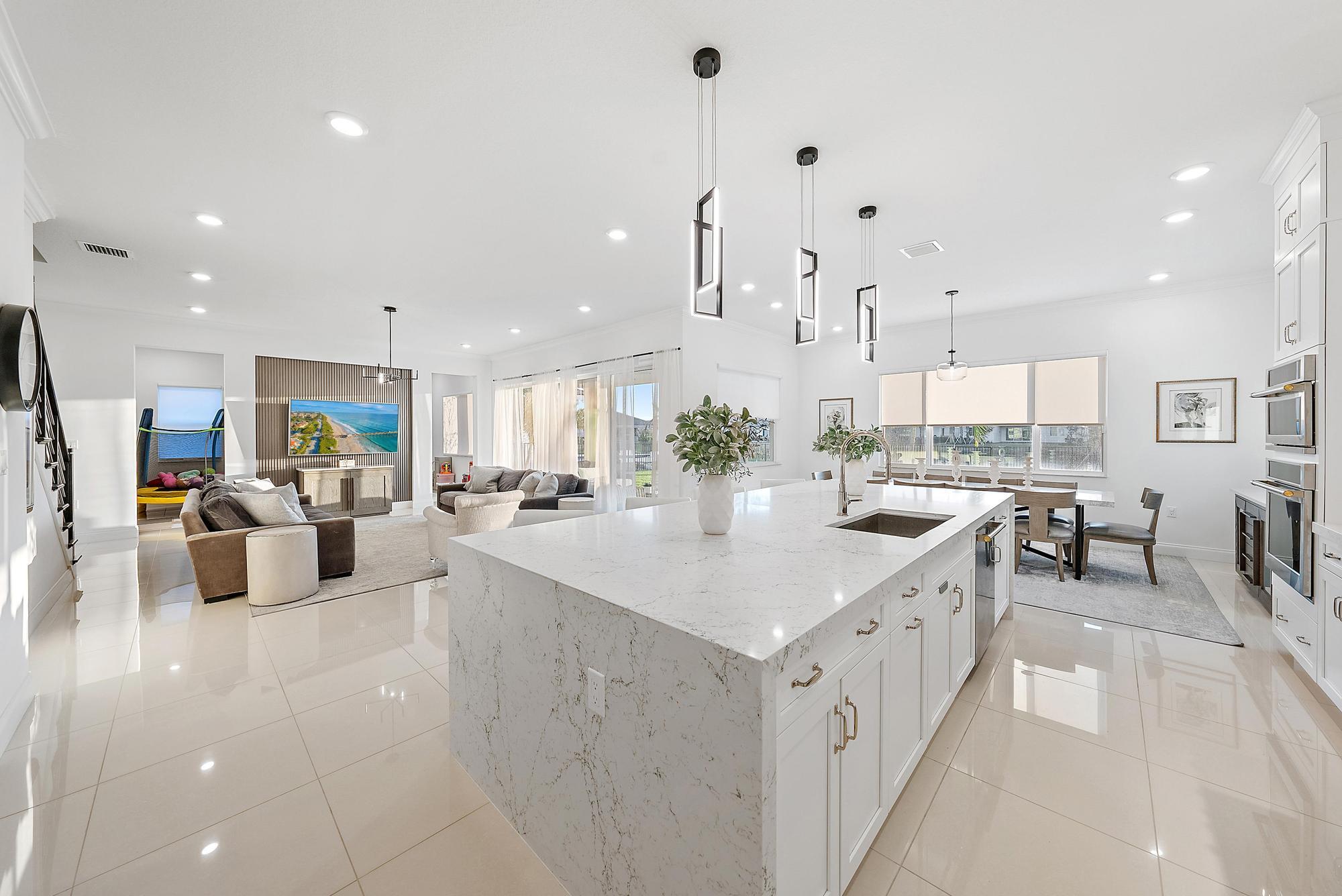 12143 Waterstone Circle