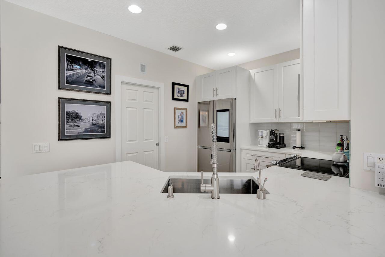 118 Castries Drive