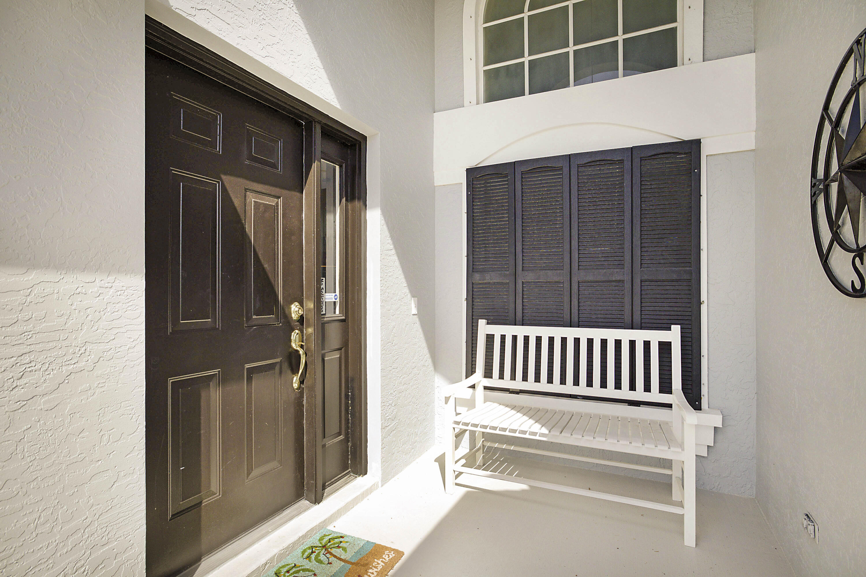 6333 Hollywood Street