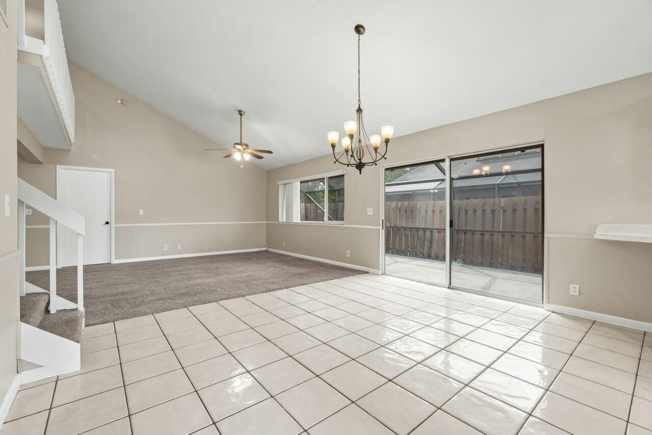 262 Maplecrest Circle