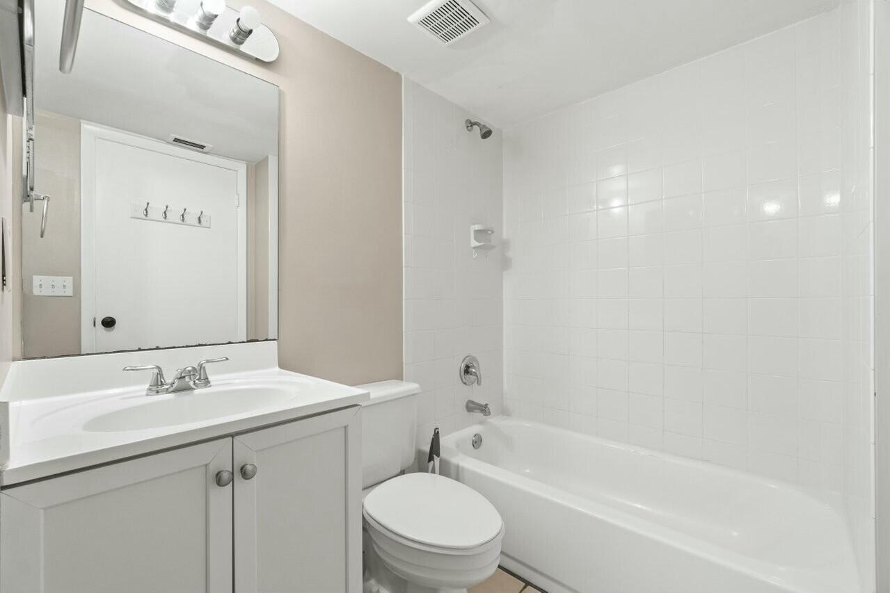 262 Maplecrest Circle