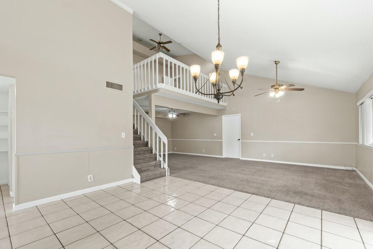 262 Maplecrest Circle