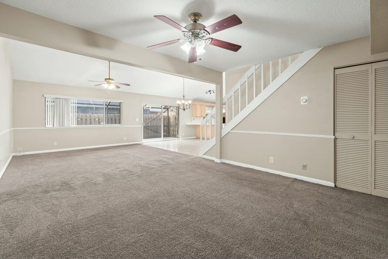 262 Maplecrest Circle