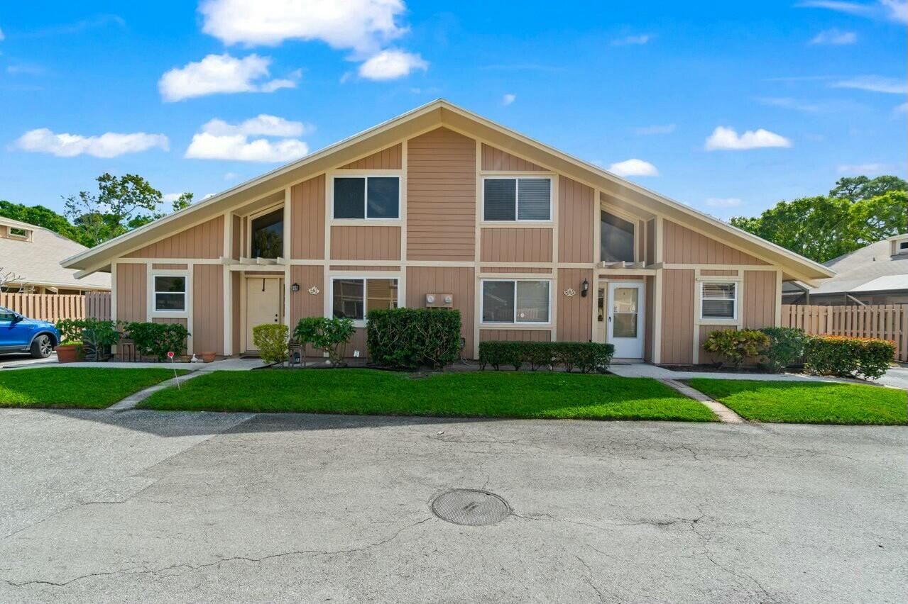 262 Maplecrest Circle