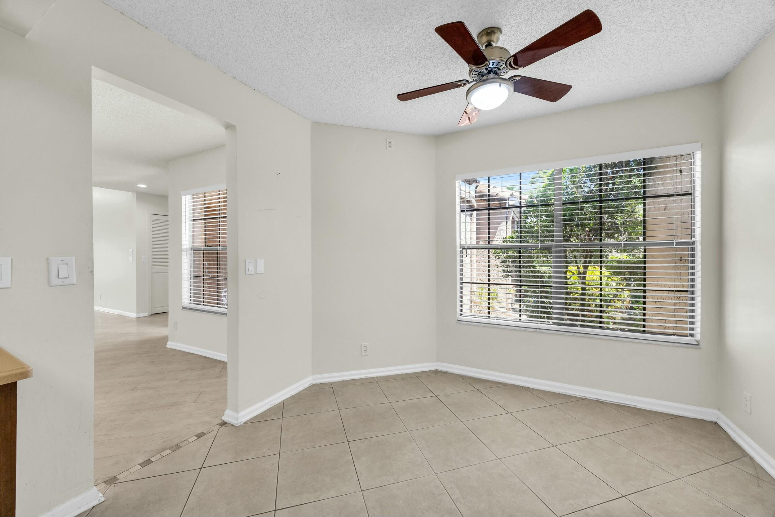 11206 Applegate Circle