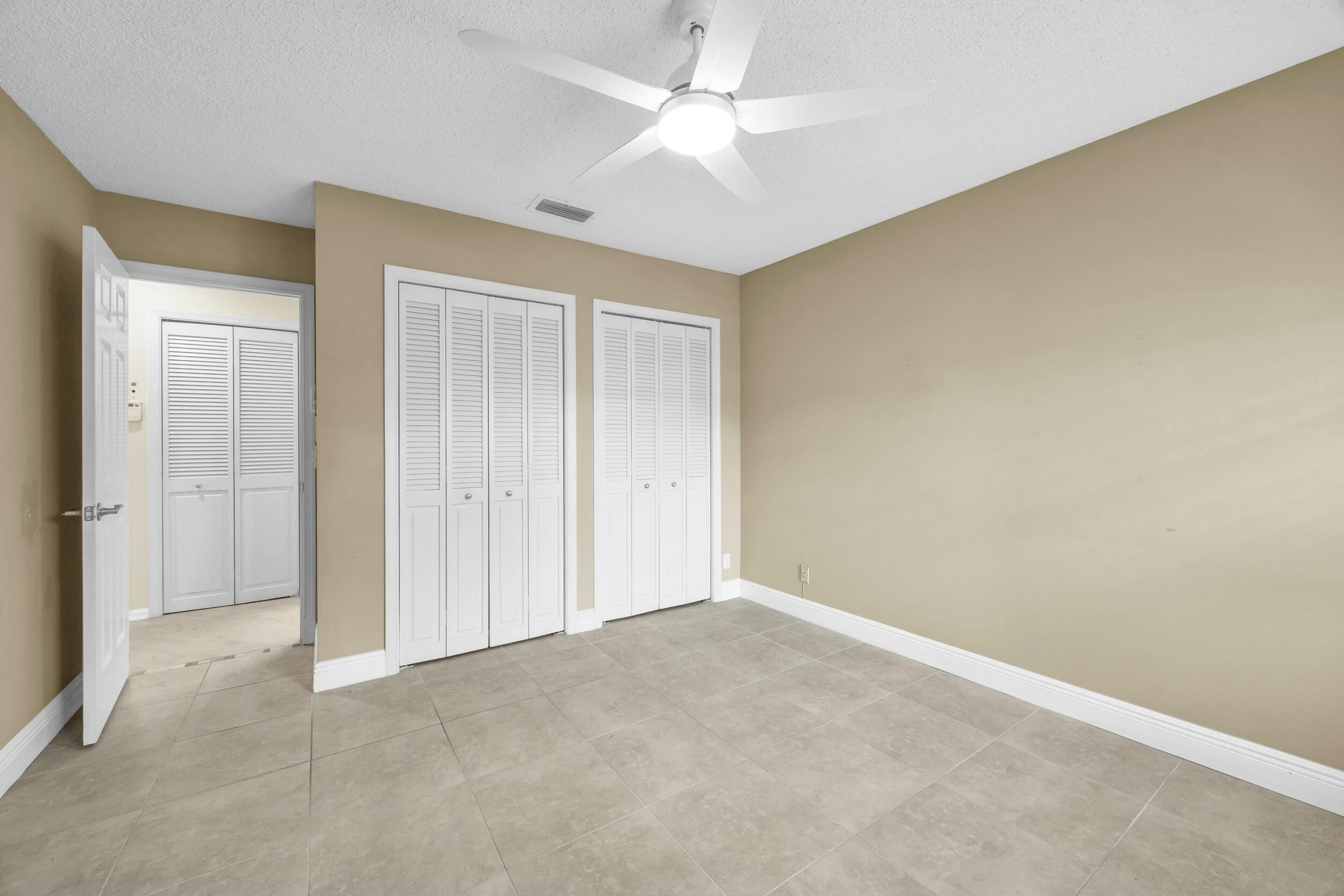 11206 Applegate Circle