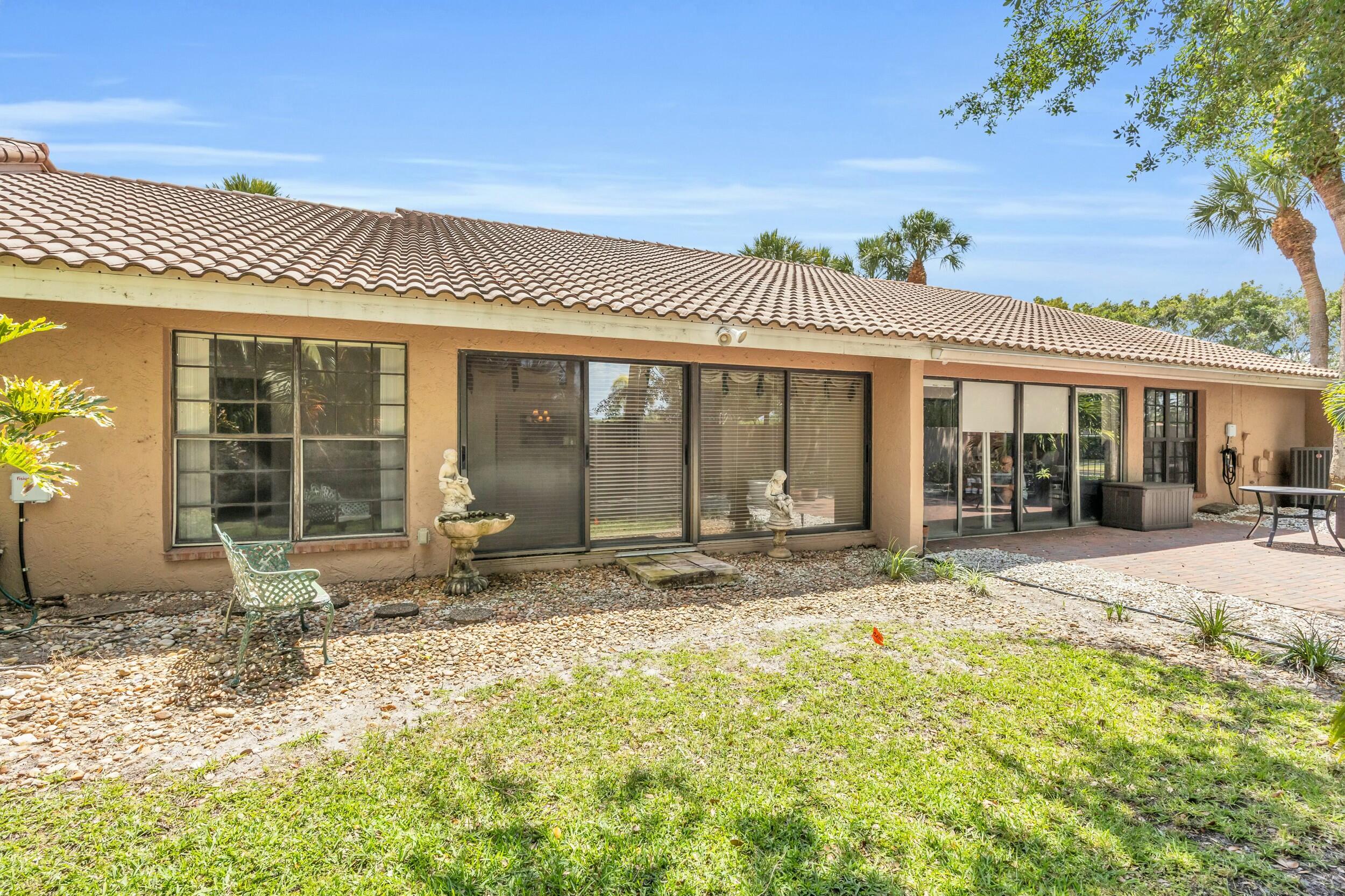 11206 Applegate Circle