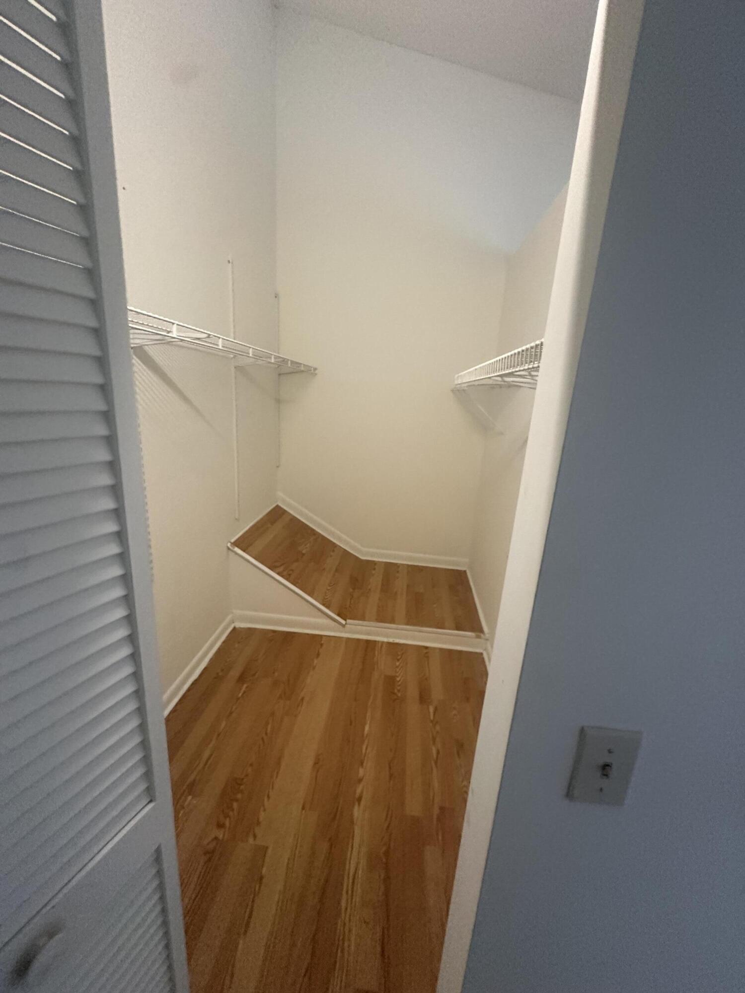 65 Maplecrest Circle