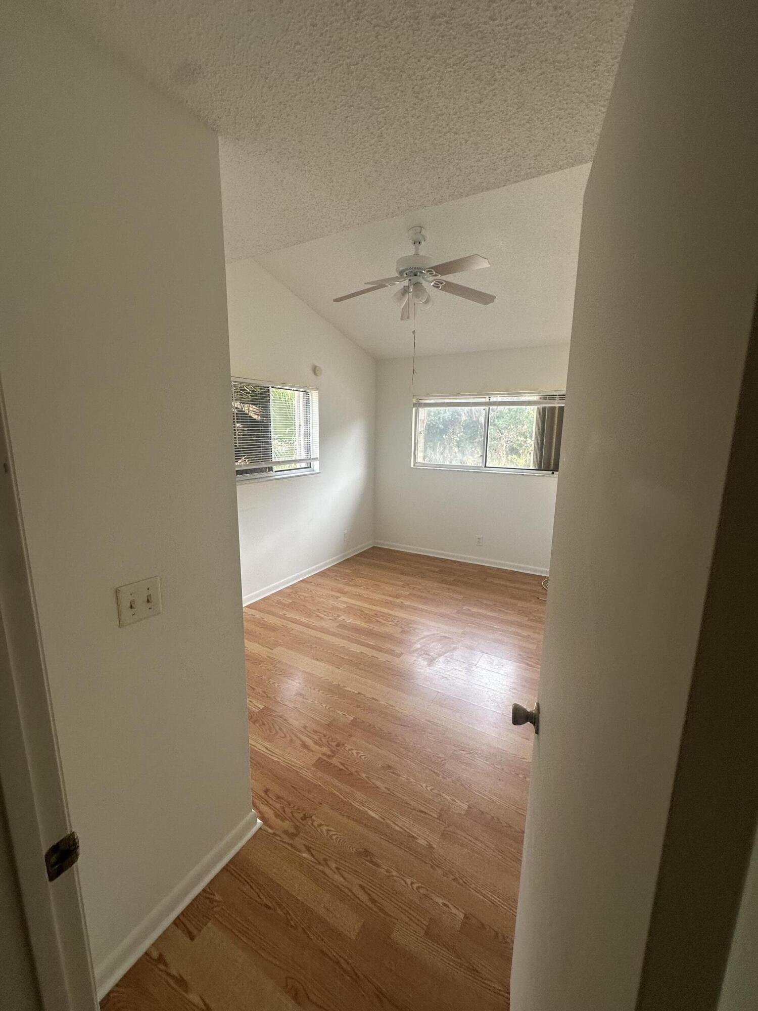 65 Maplecrest Circle