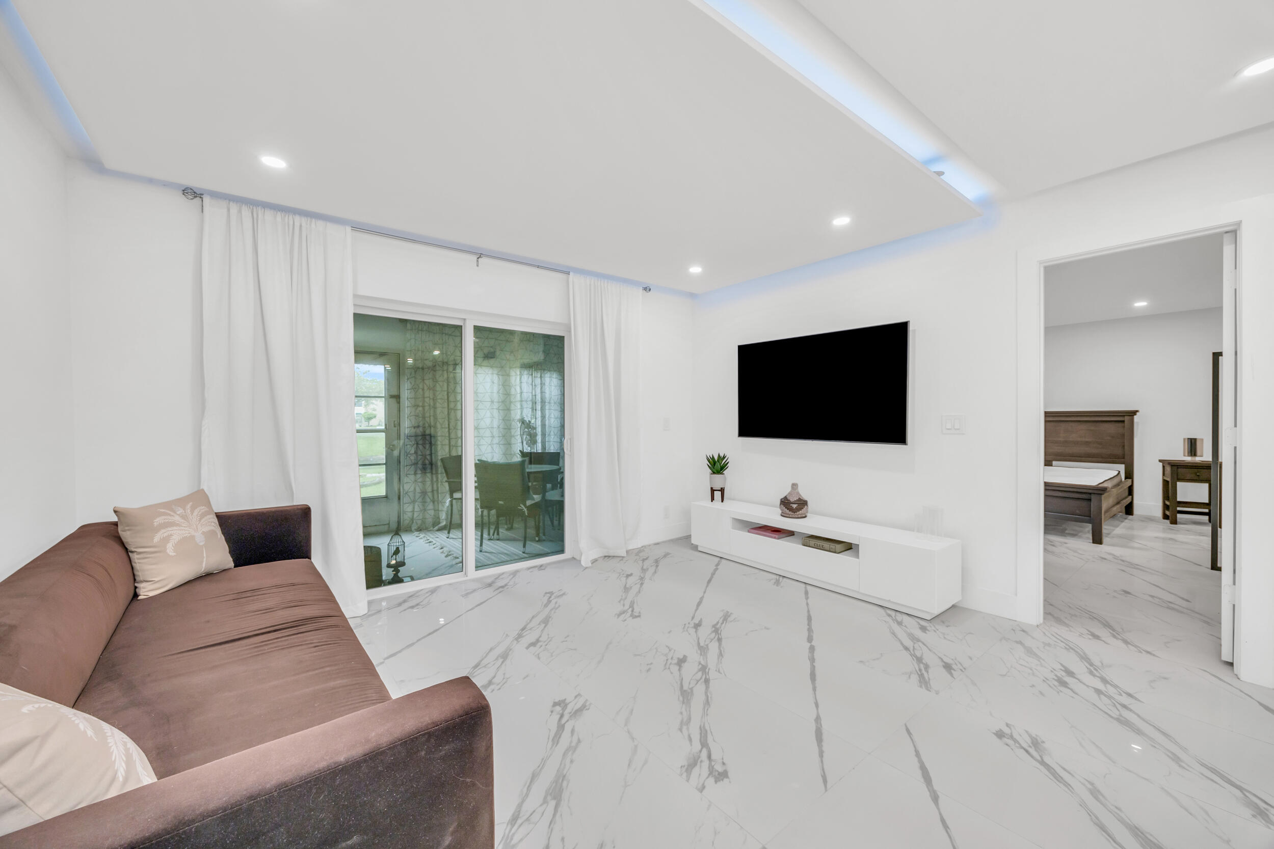 2828 Casita Way 1100