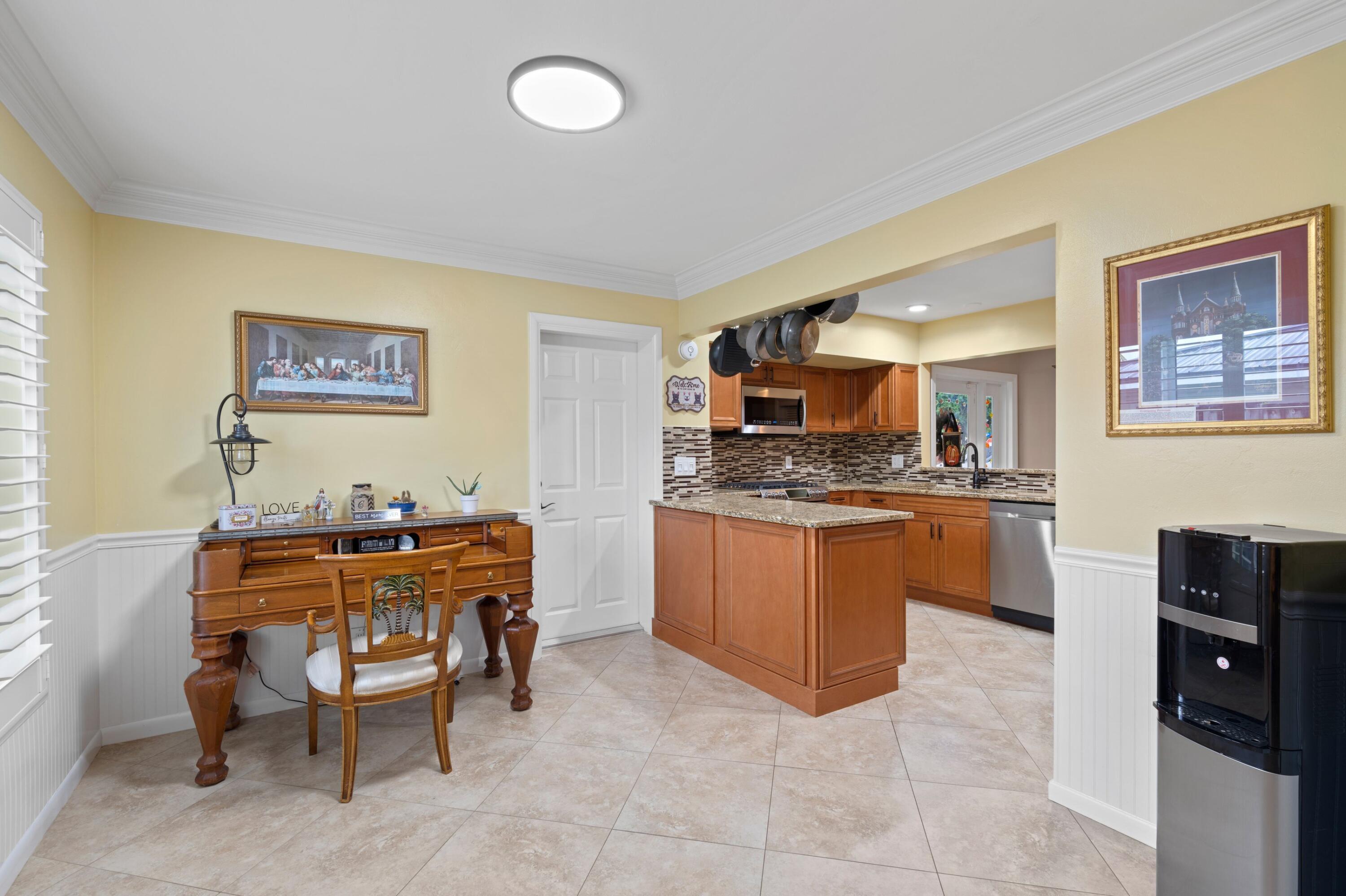 504 Gulf Road