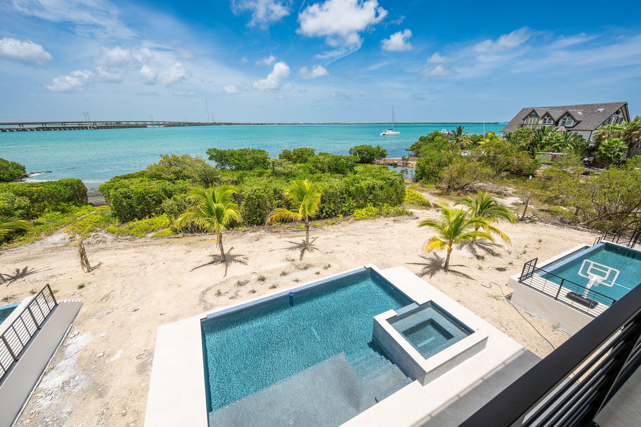 231 E Shore Drive Unit 2