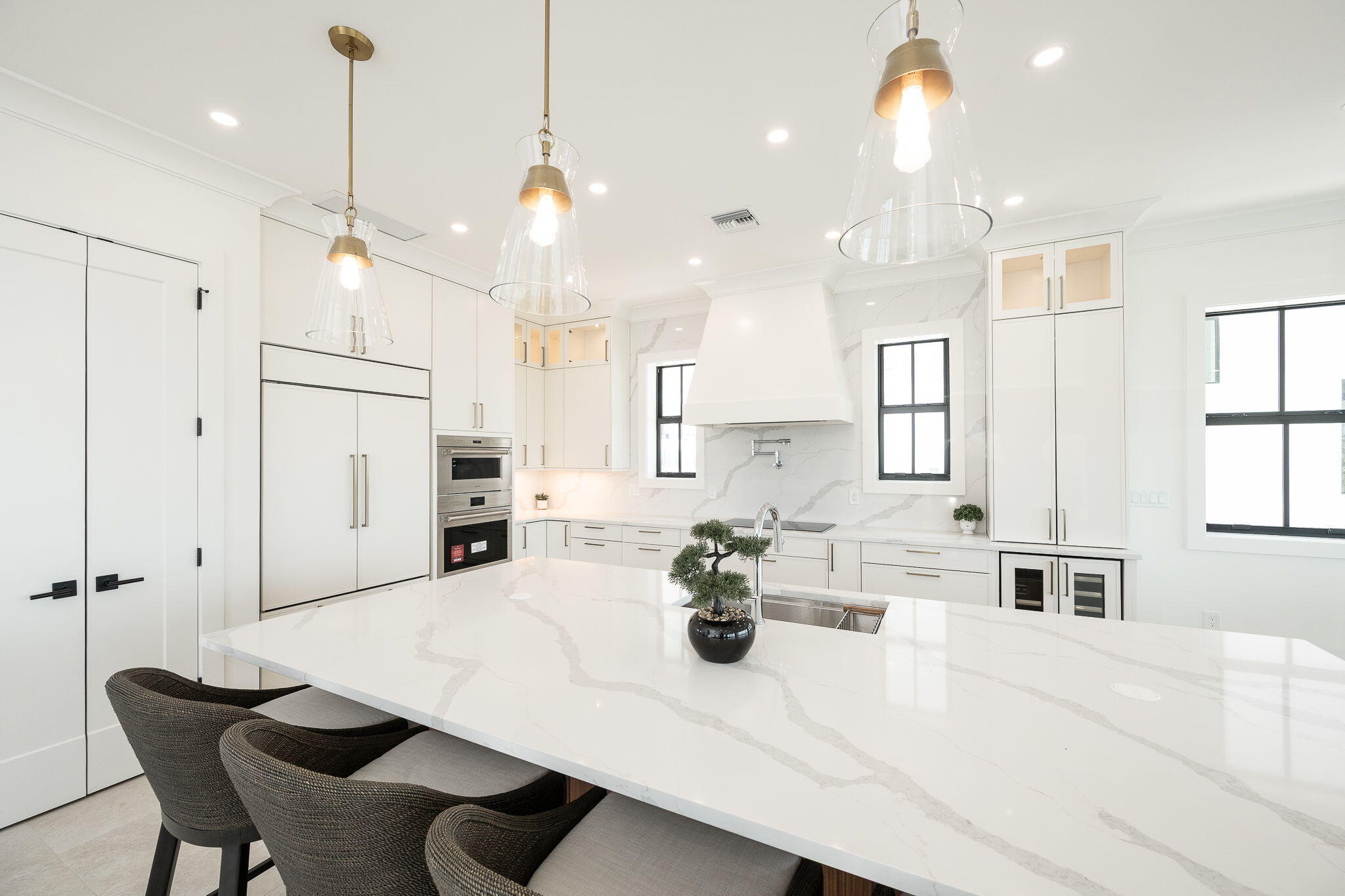231 E Shore Drive Unit 2