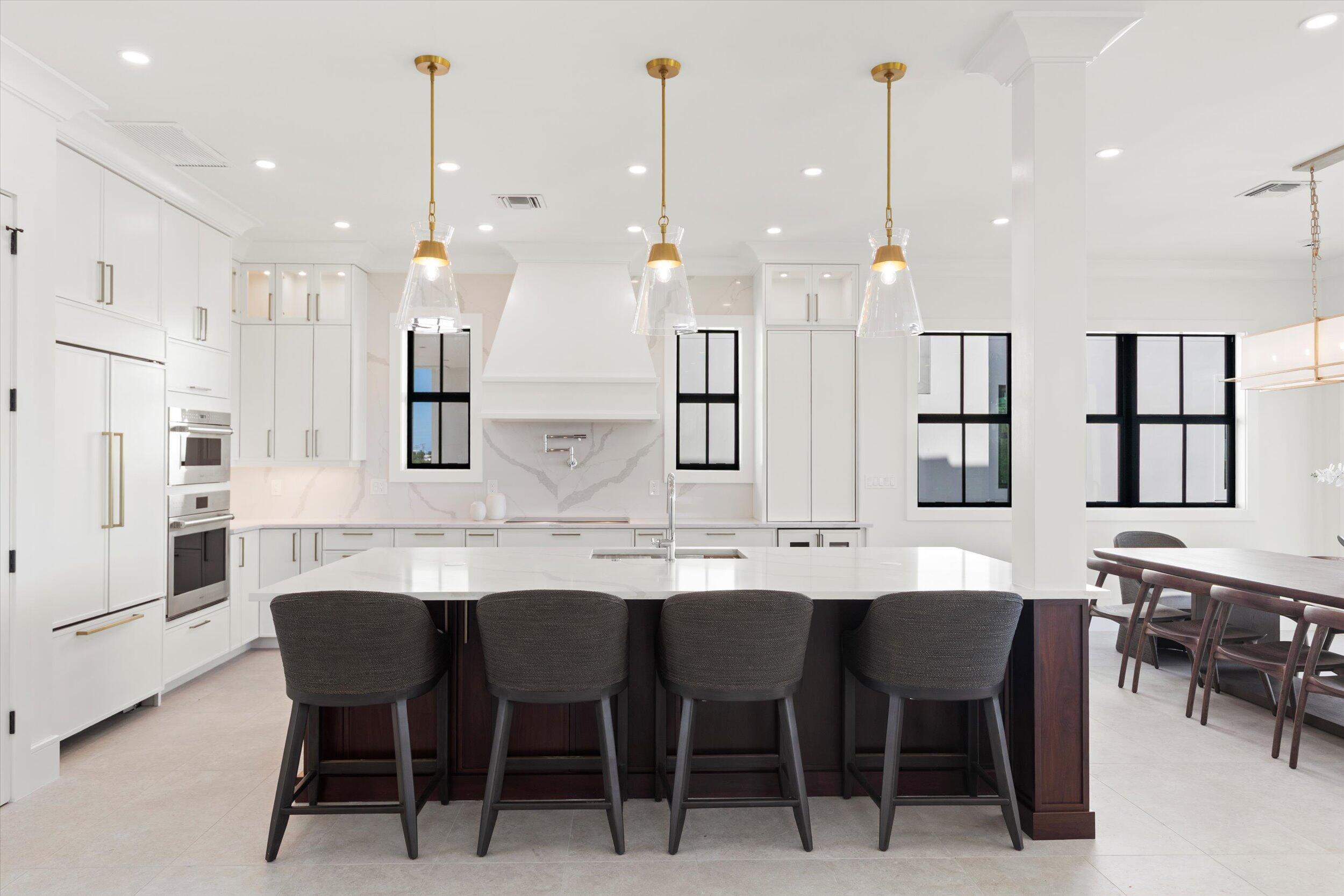 231 E Shore Drive Unit 4