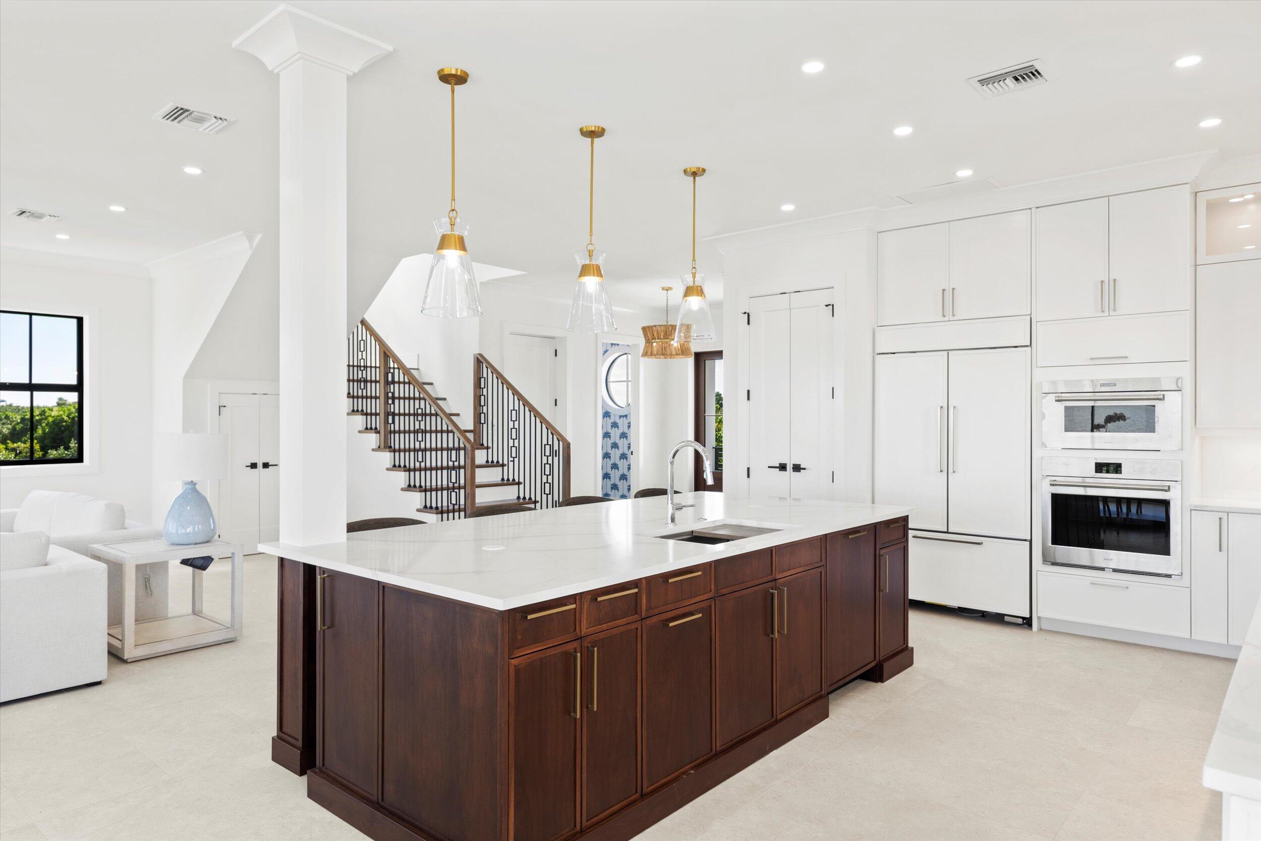 231 E Shore Drive Unit 6