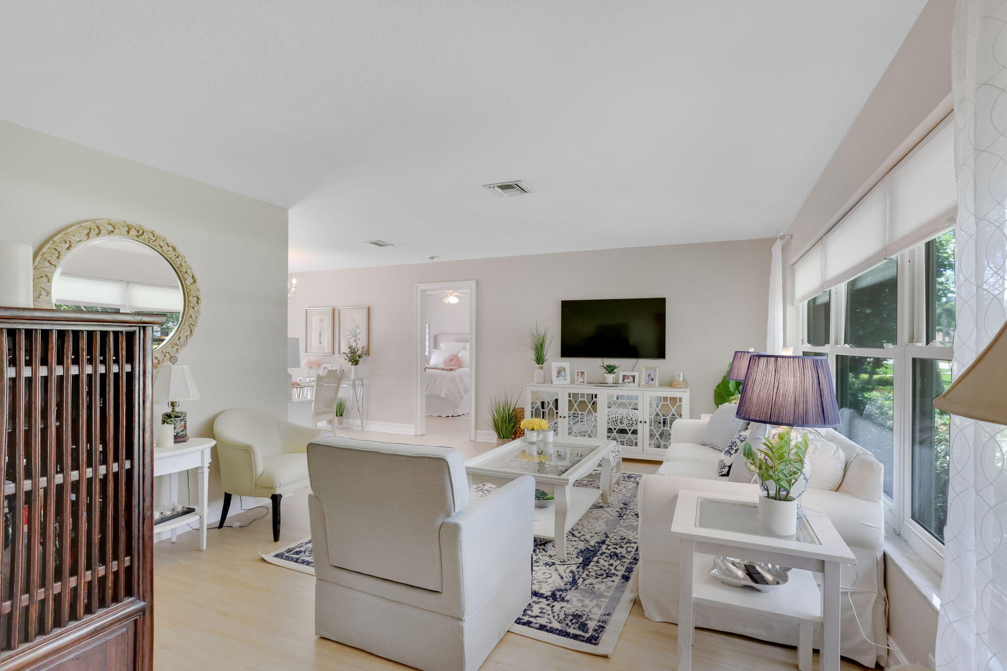 4143 Catalpha Avenue