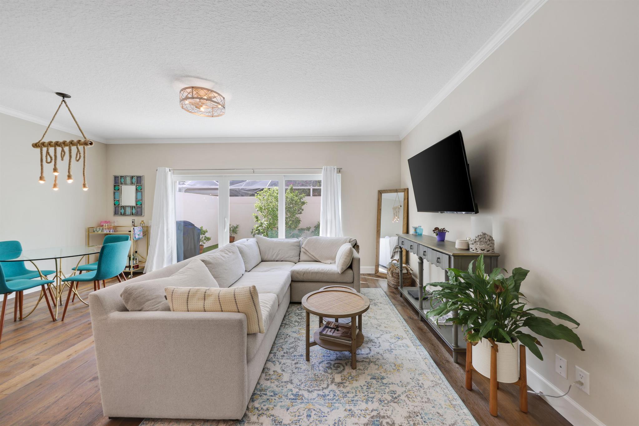 48 Laurel Oaks Circle