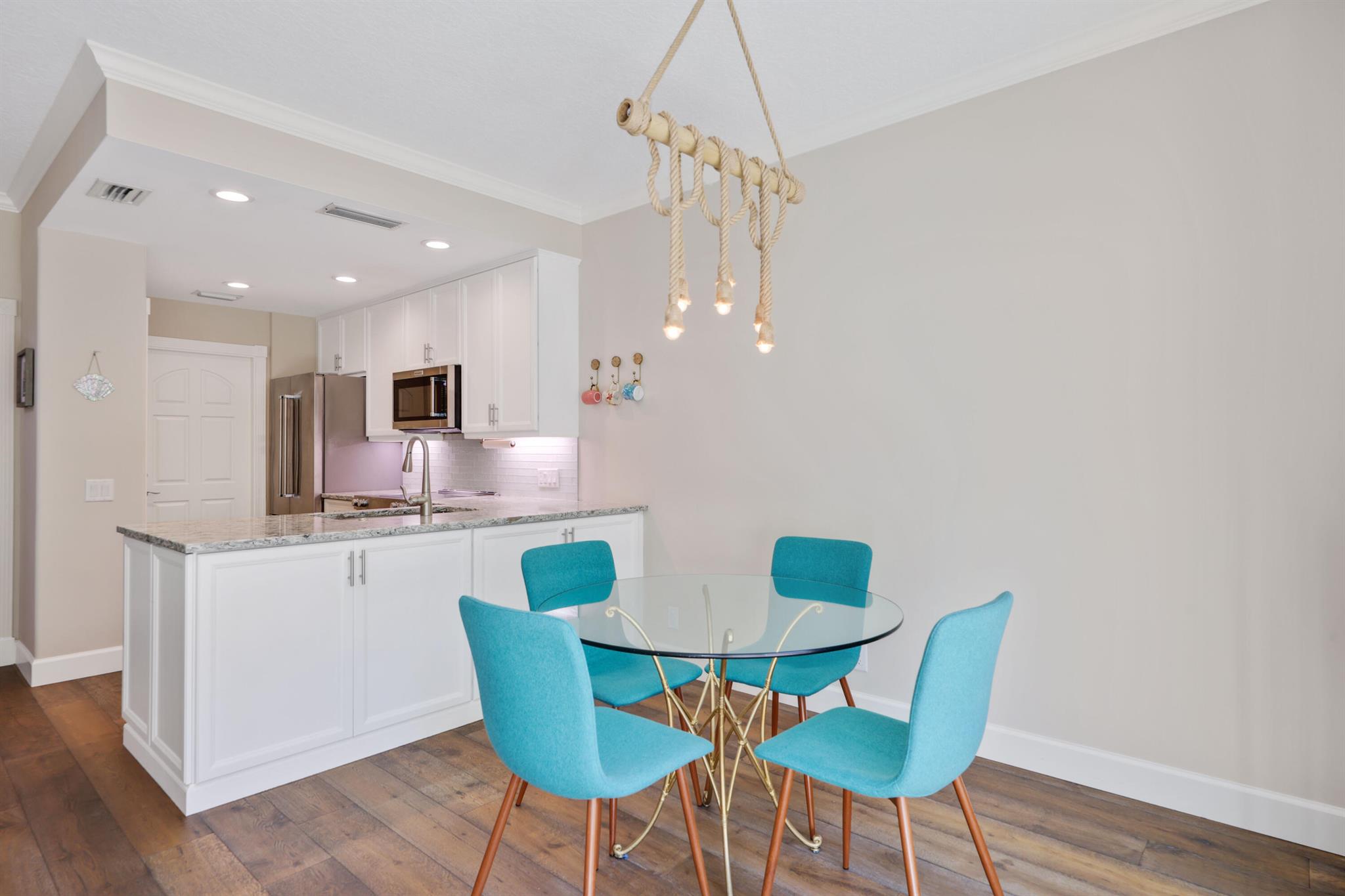 48 Laurel Oaks Circle