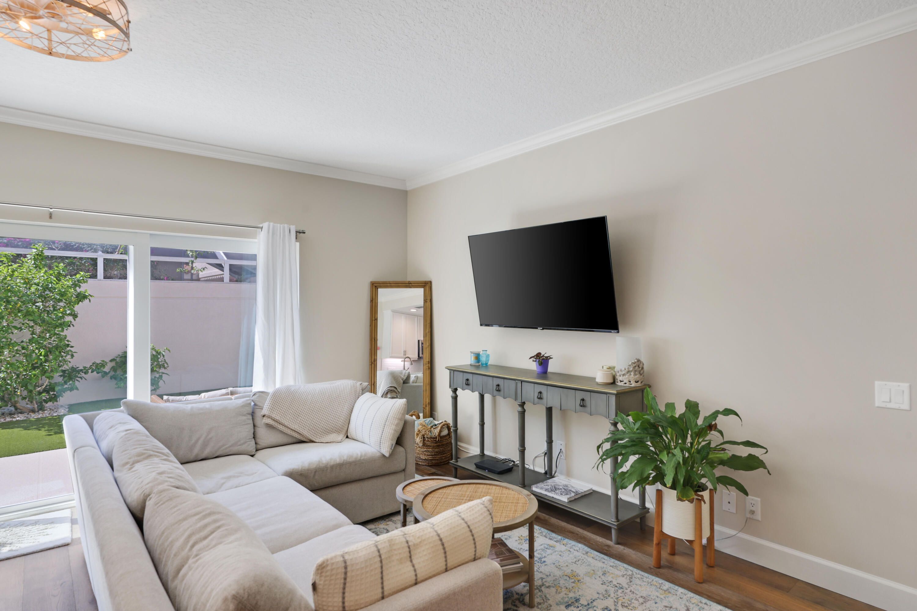 48 Laurel Oaks Circle