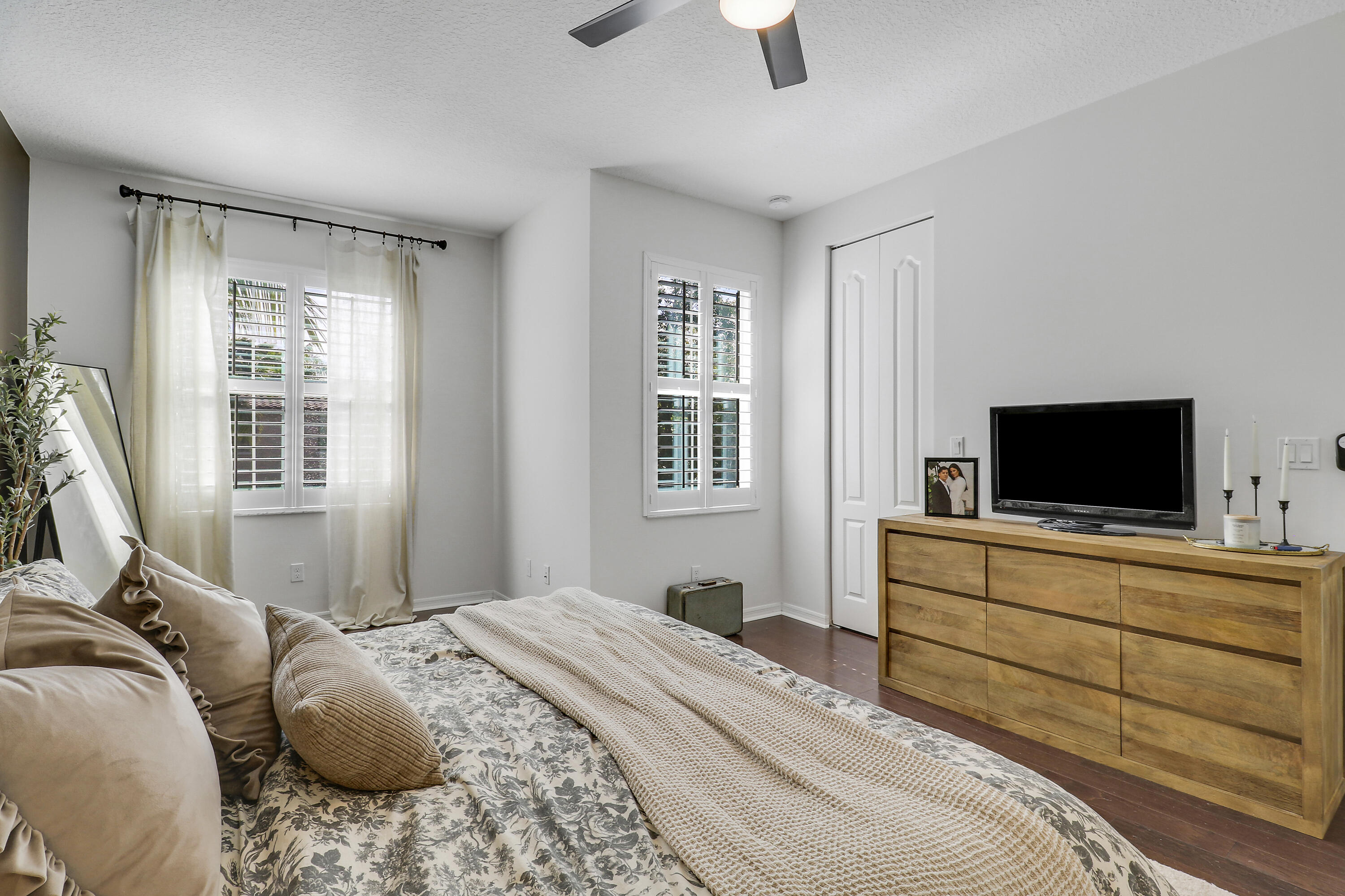 4558 Mediterranean Circle